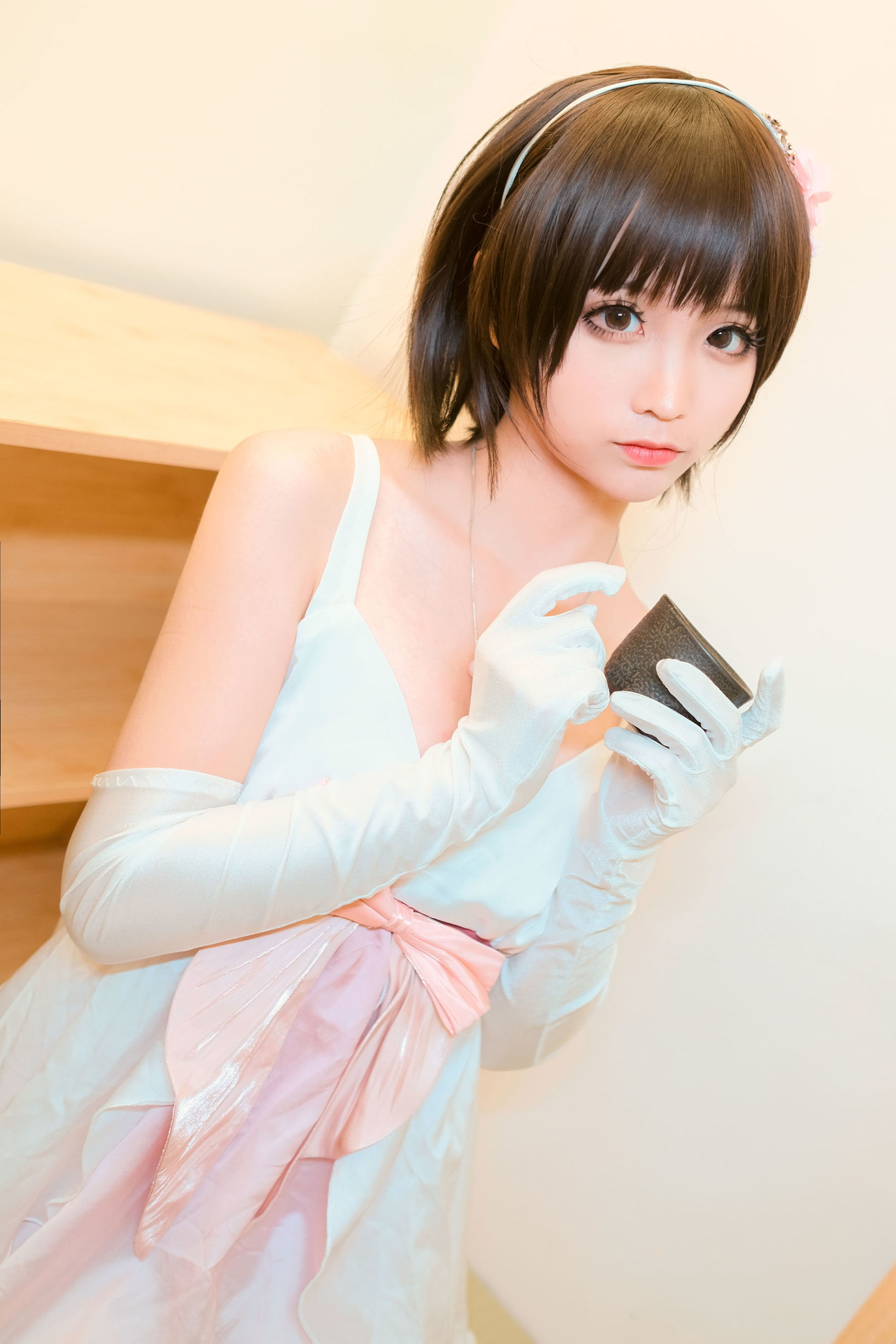 アニメブロガー スンチュンモモ 加藤恵礼服