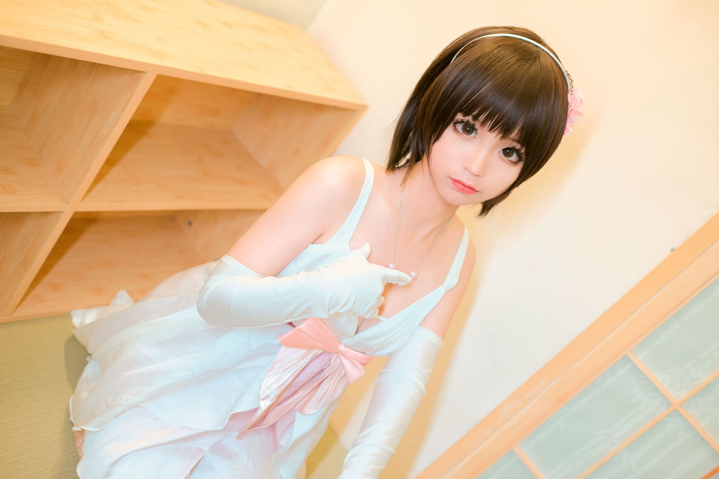 アニメブロガー スンチュンモモ 加藤恵礼服