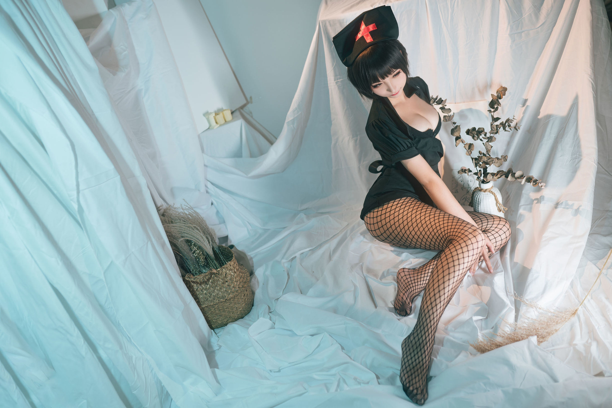 Blogger anime Chun Mo Mo, Chị y tá