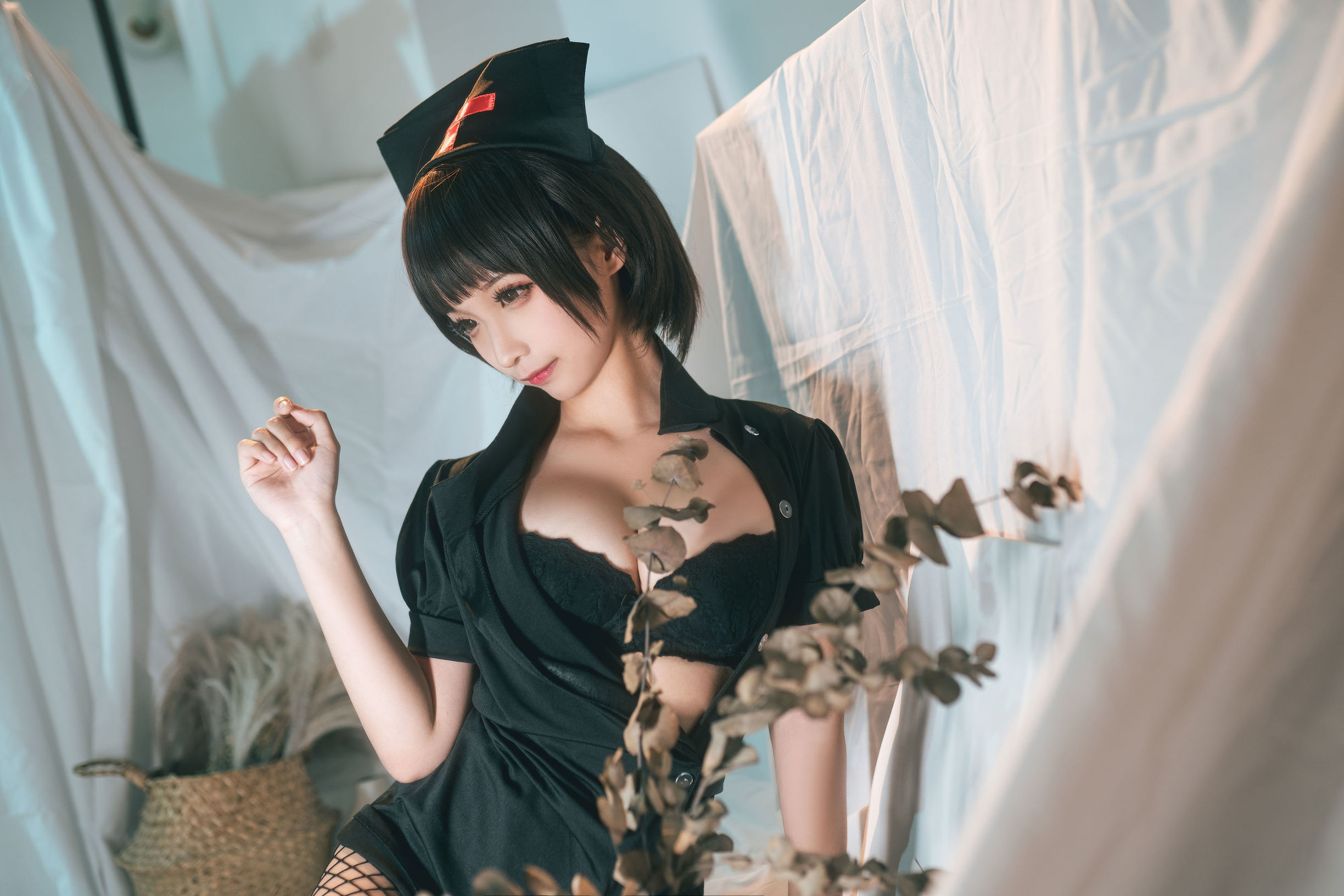 Anime Blogger Chun Mo Mo, Nurse Sister