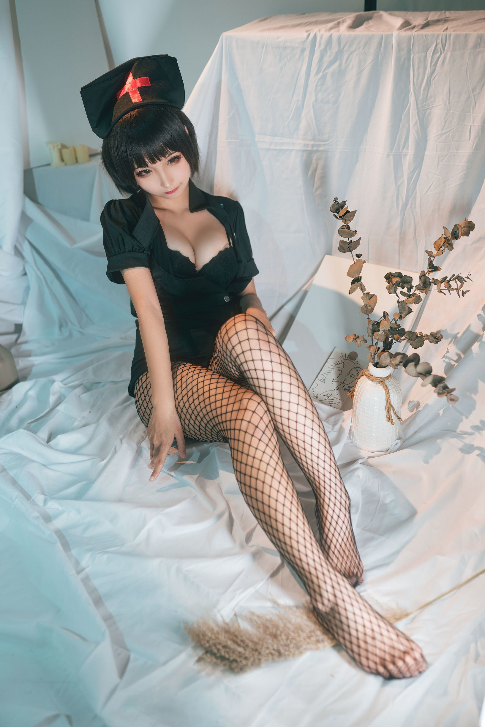 Blogger anime Chun Mo Mo, Chị y tá