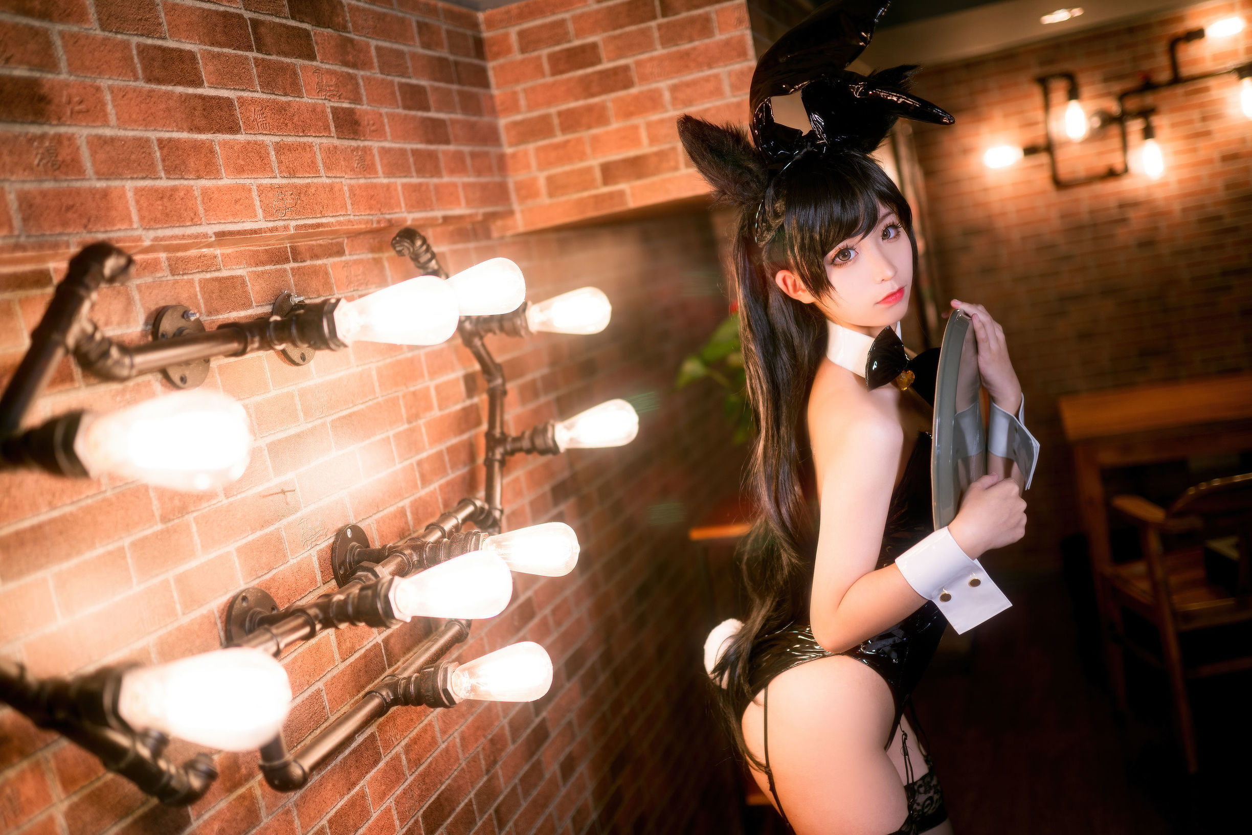 Blogger anime Chủn Mò Mò yêu Ai Đang Thỏ Nữ Lang