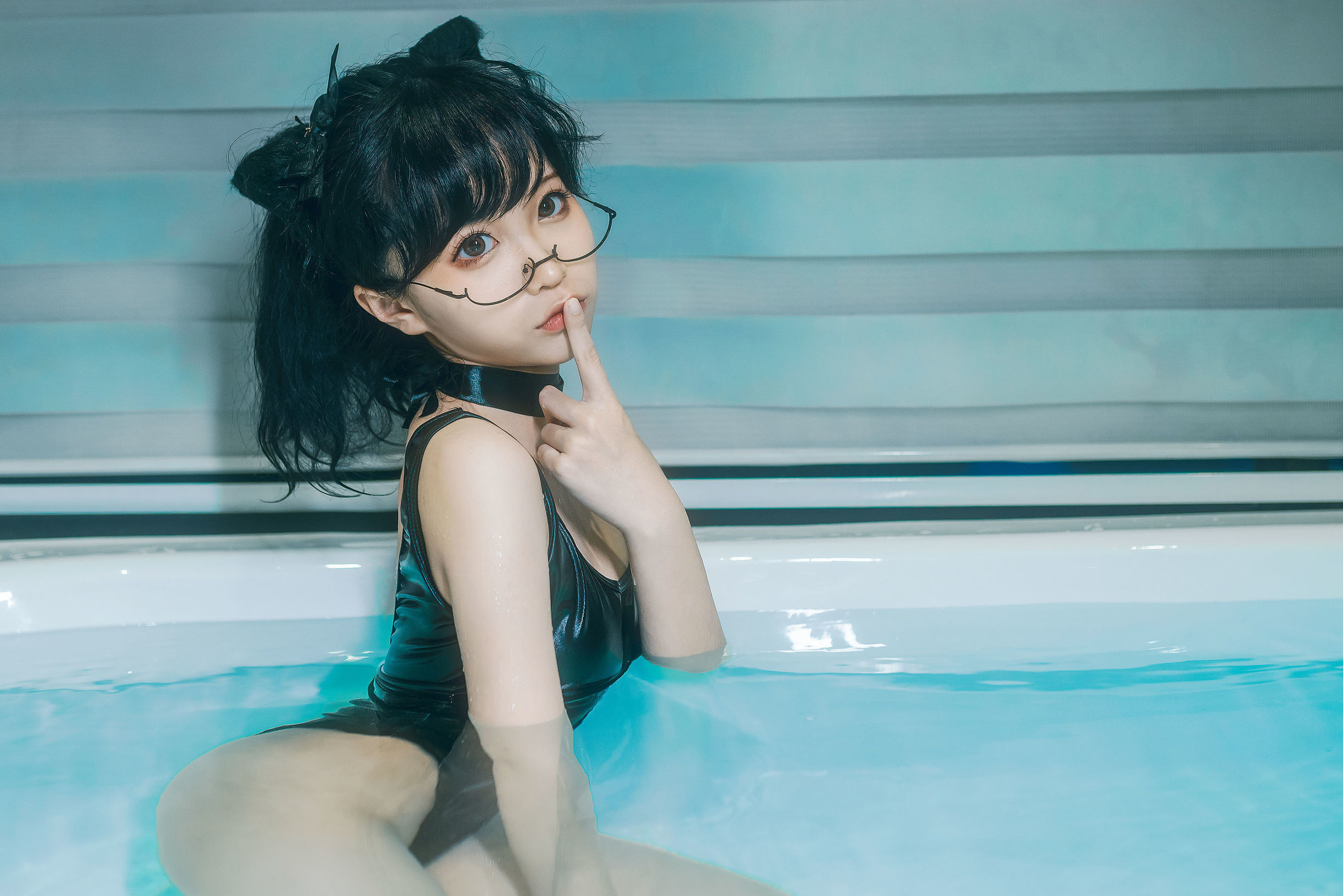 アニメブロガー スンチュンモモ ねこみみスクール水着