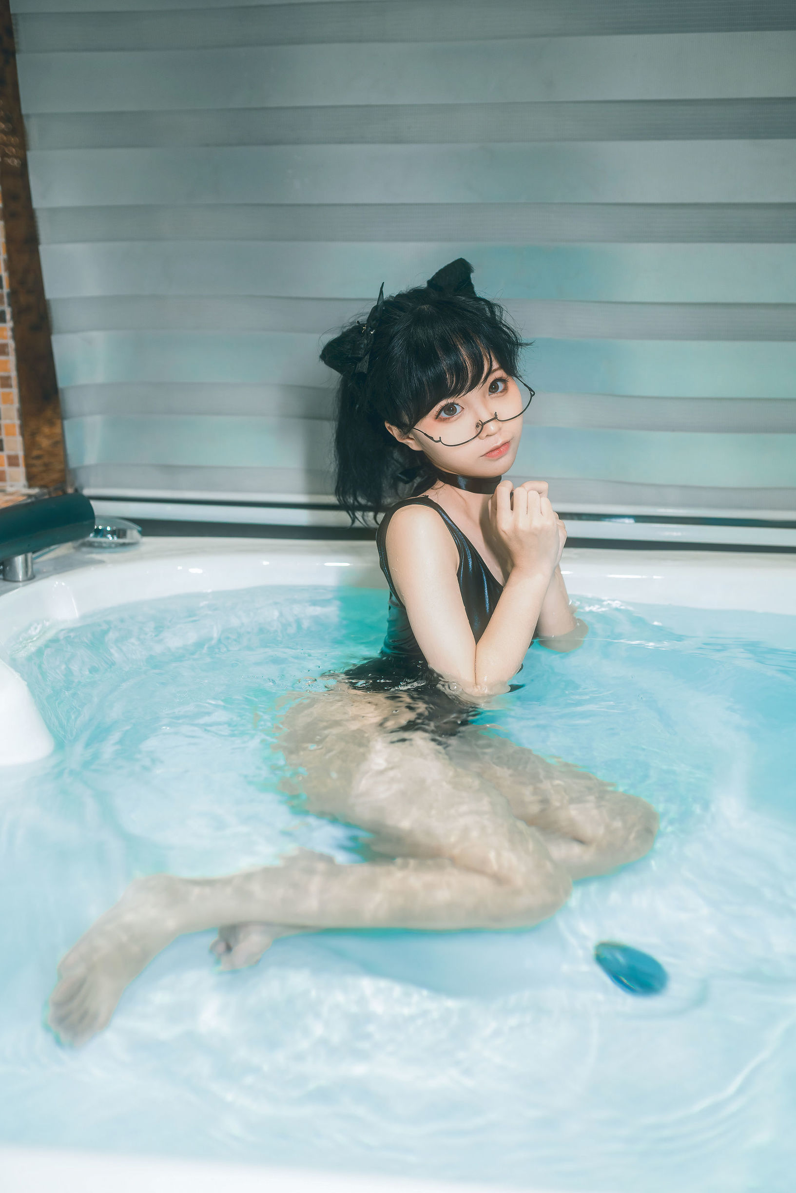 アニメブロガー スンチュンモモ ねこみみスクール水着