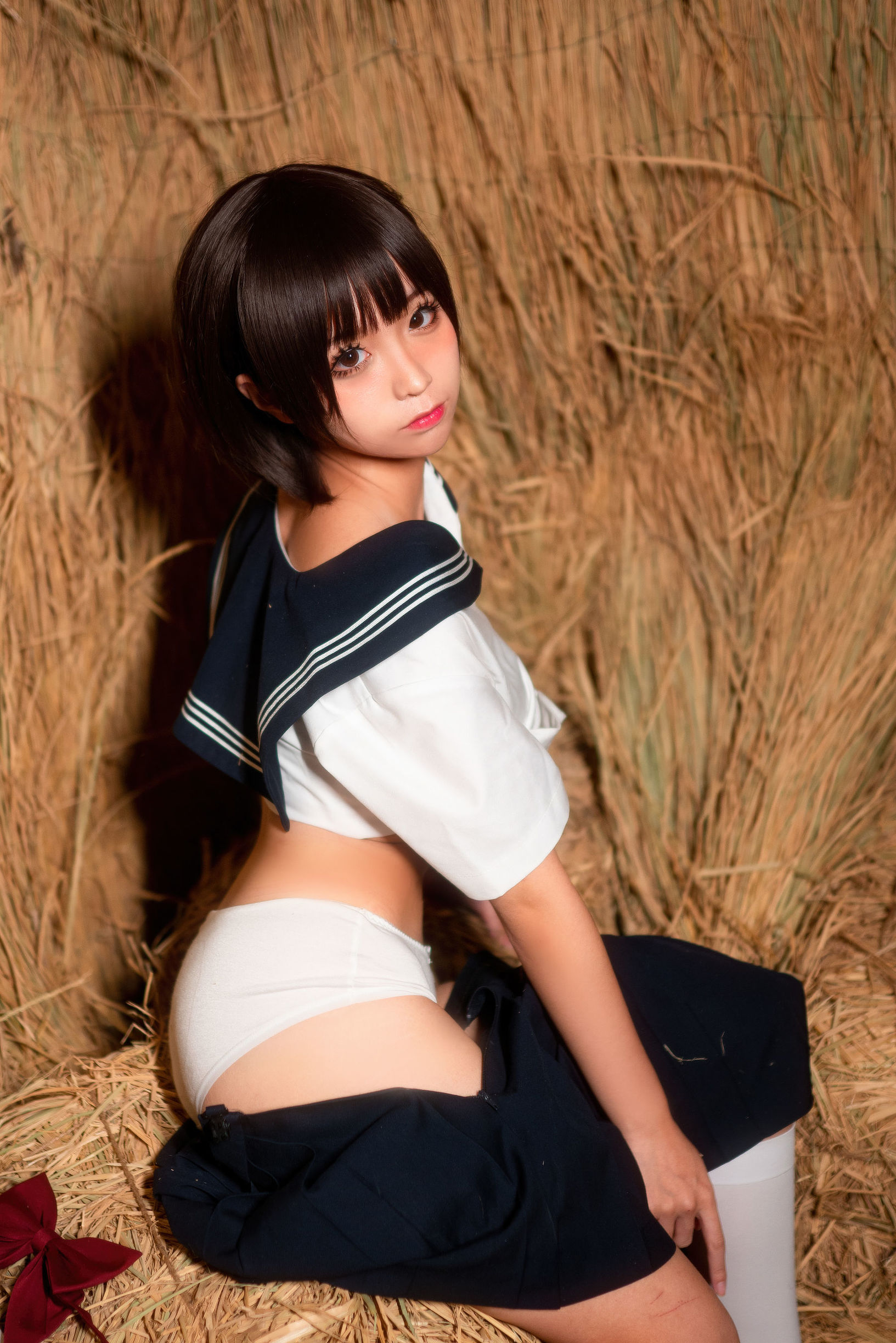動漫博主蠢沫沫 稻草裡的少女