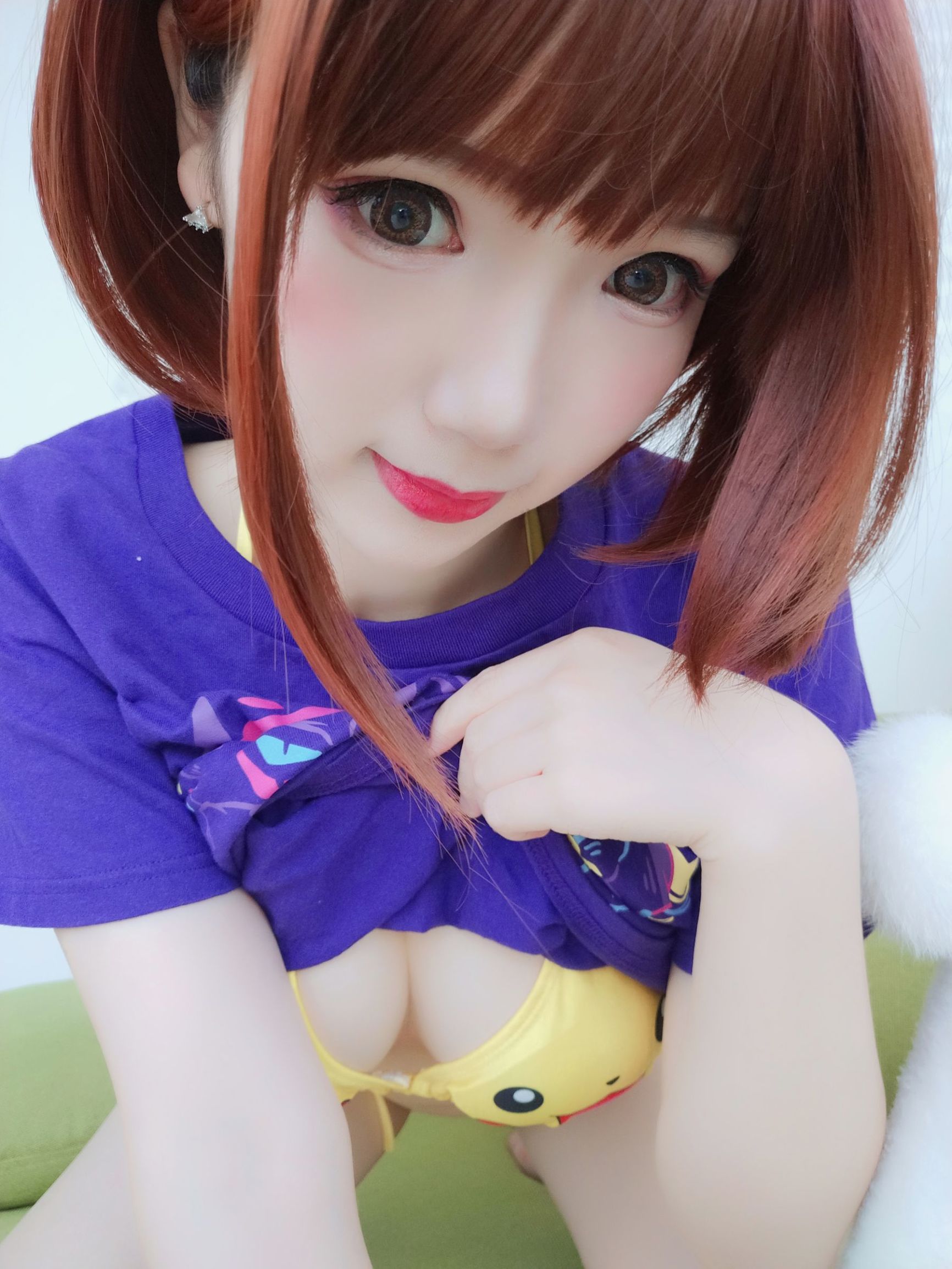 Anime blogger Xue Qing Astra Pikachu