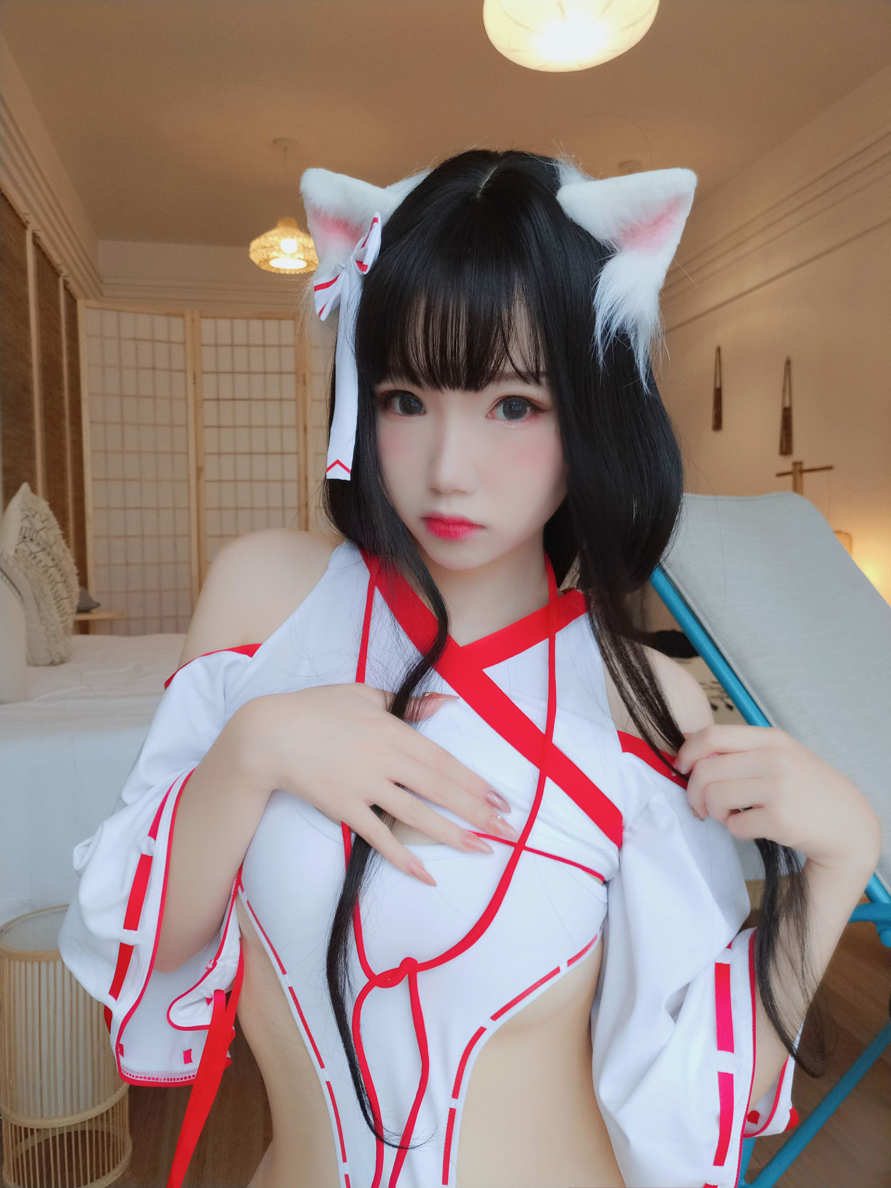アニメブロガー雪晴アストラ 神社の猫