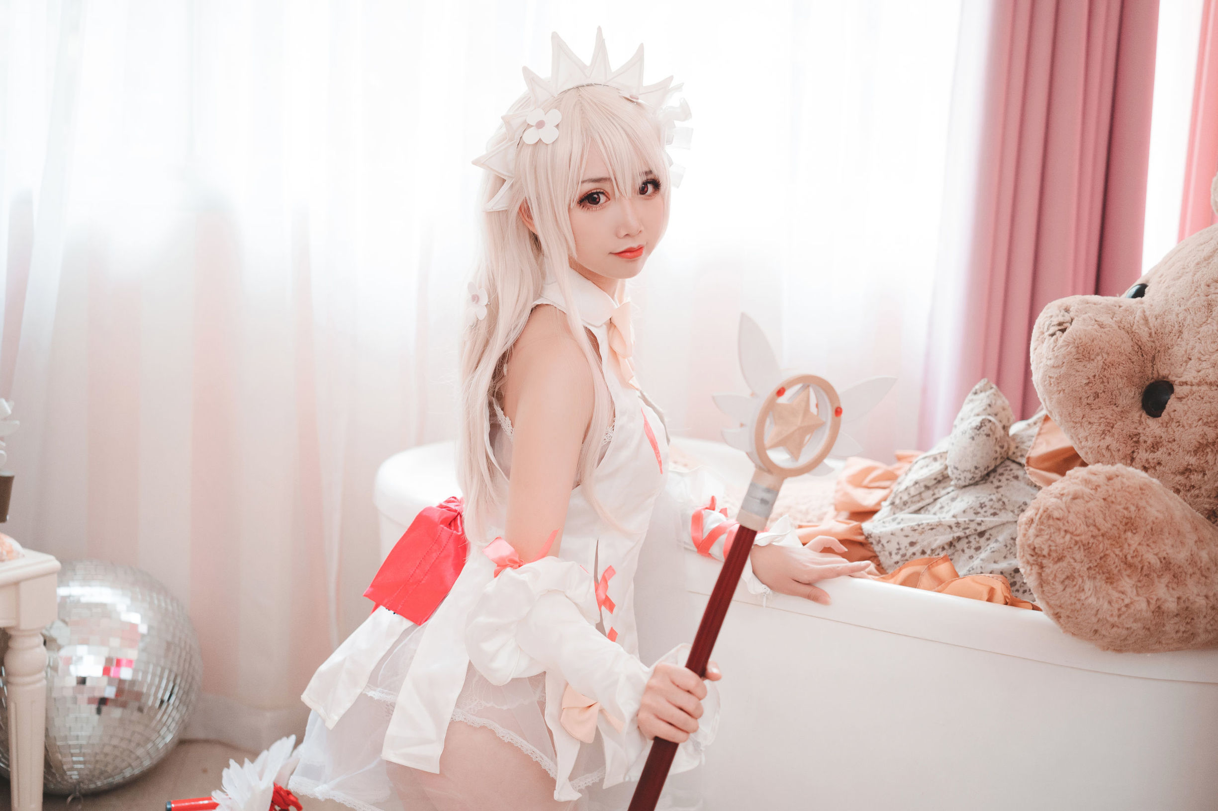 Cute popular Cosplayer Mianbing Xianer Ilya