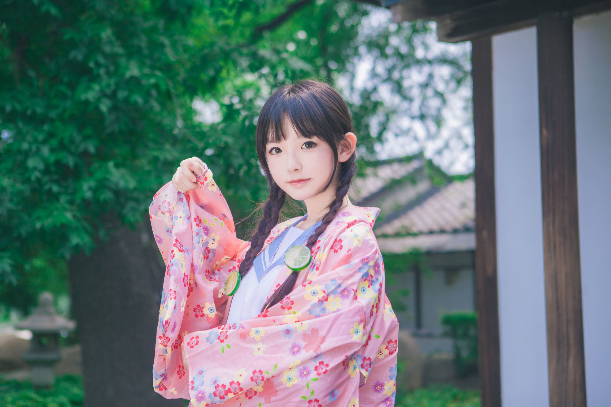 Cute Younger Sister Sakura Group and Kimono