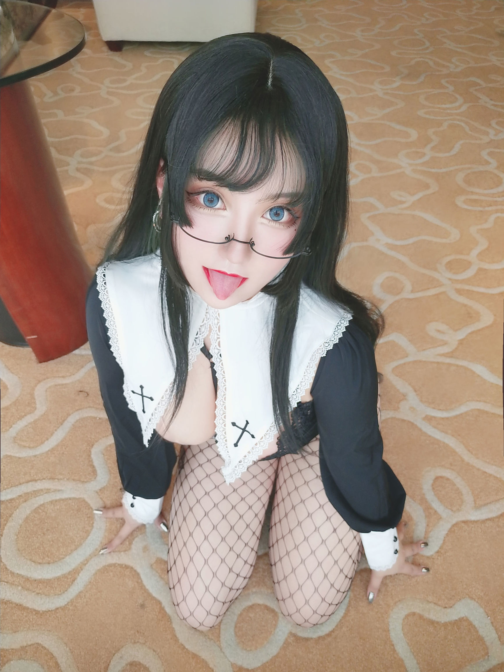 Xia Gege doesn't want to get up, nun.