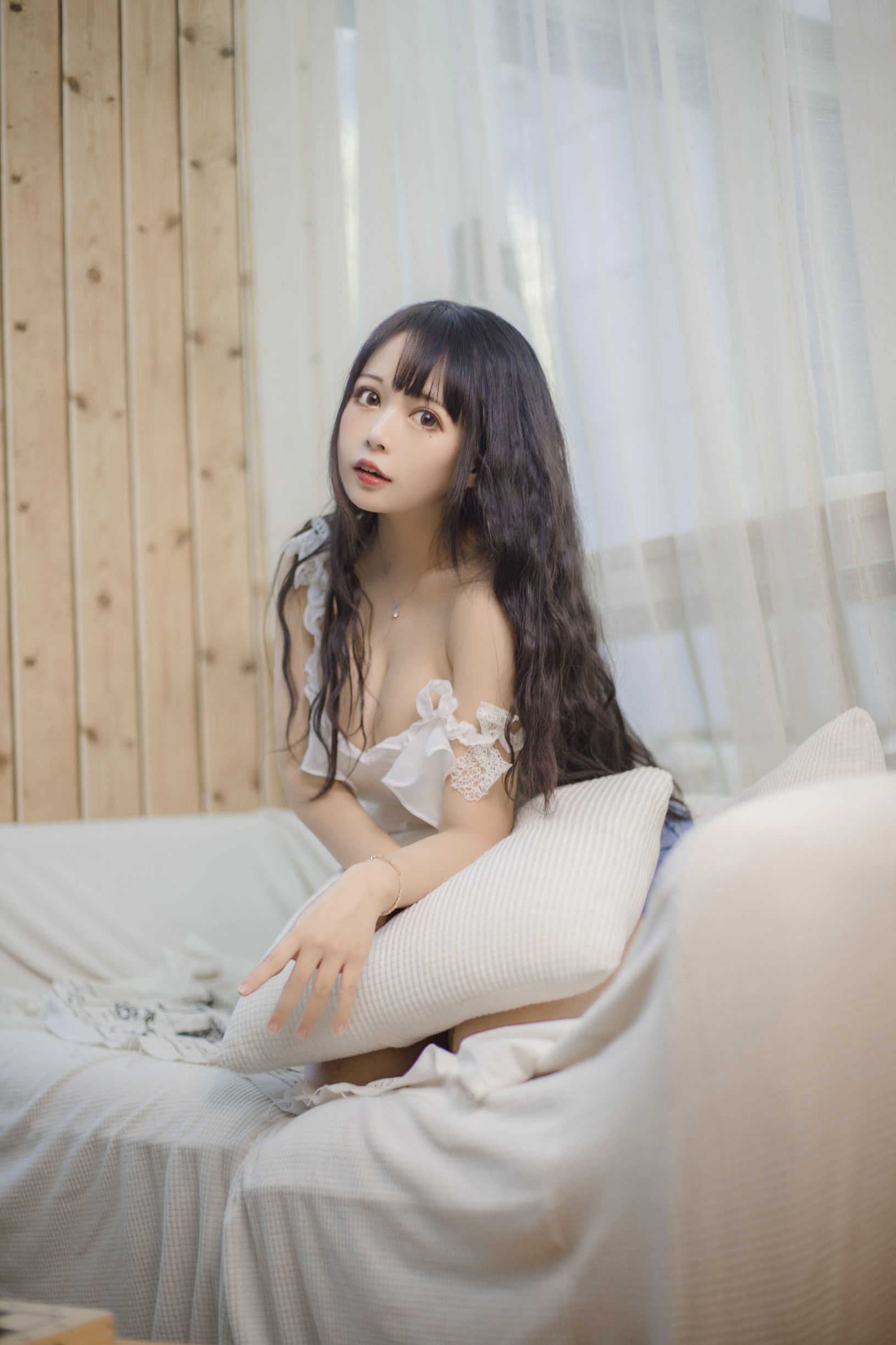 大眼萌妹黑貓貓OvO 客廳