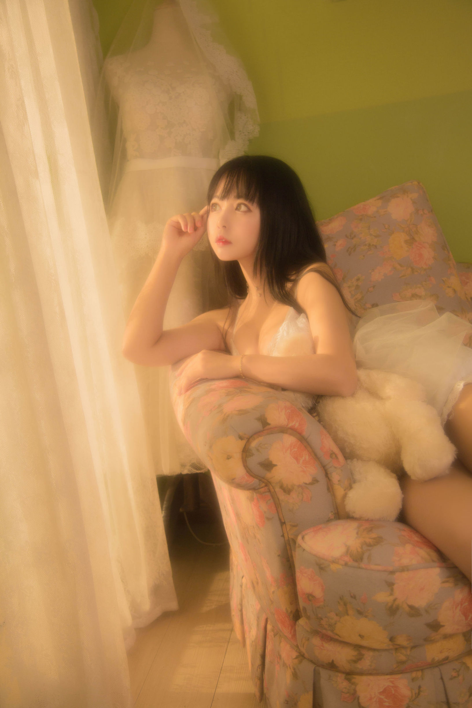 ได่เยิ่นเมิ่งเมย์เฮย์เมาม่าวโอวโอ ภาพถ่ายสาวน้อย