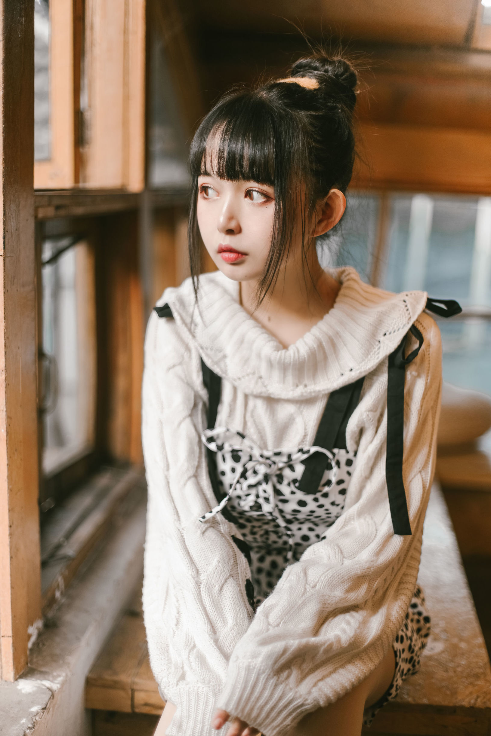 大眼萌妹黑貓貓OvO 少女心事
