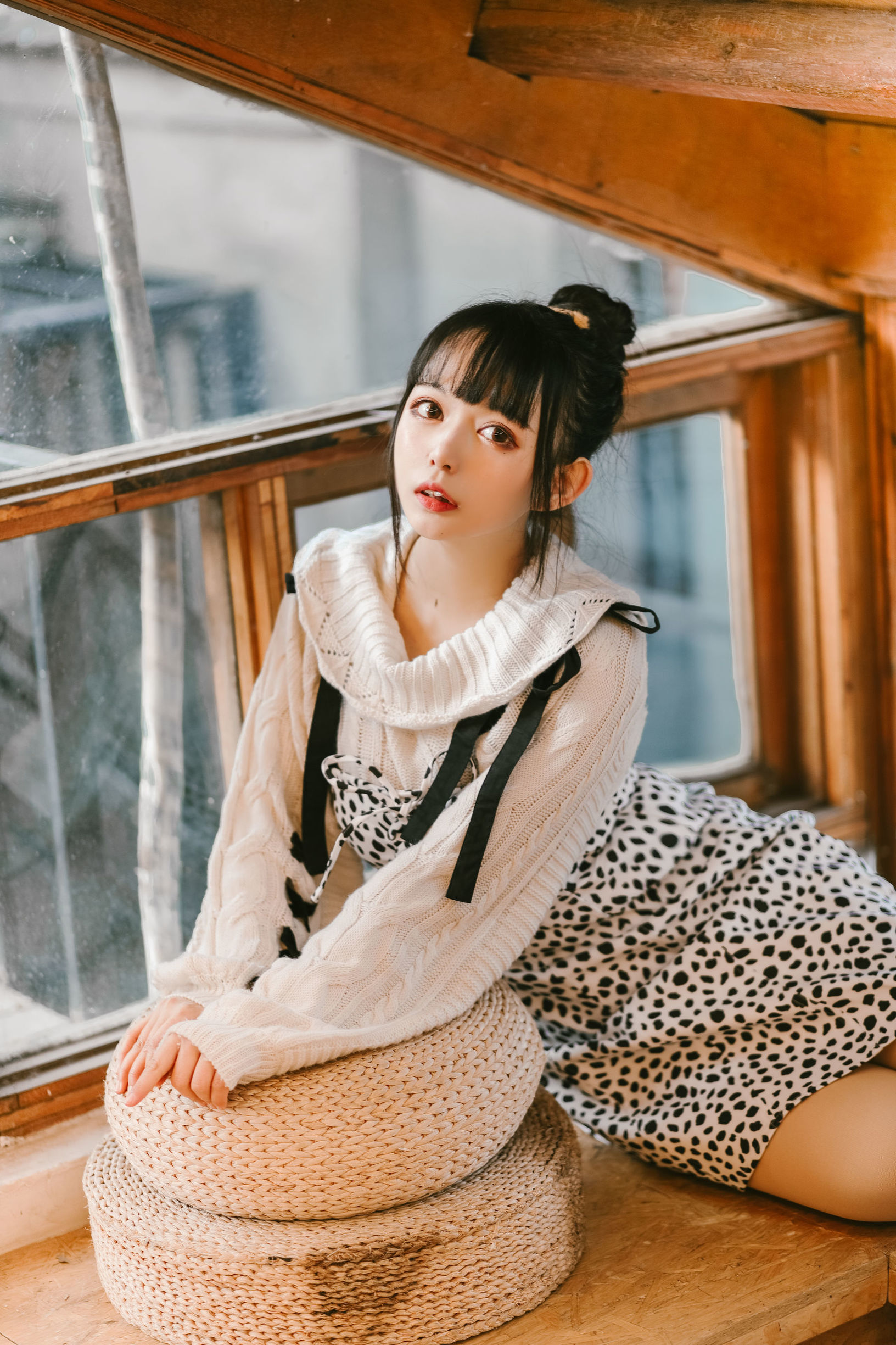 大眼萌妹黑貓貓OvO 少女心事