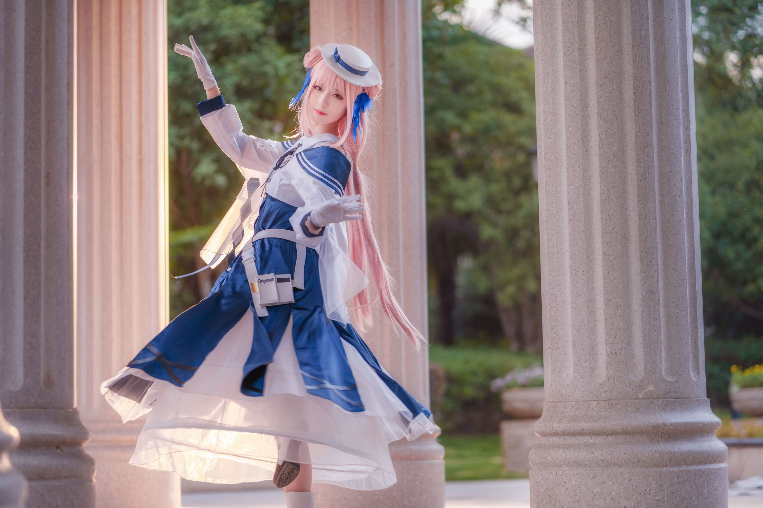 Big Sister Miyin Yin ww Arknights Ceylon