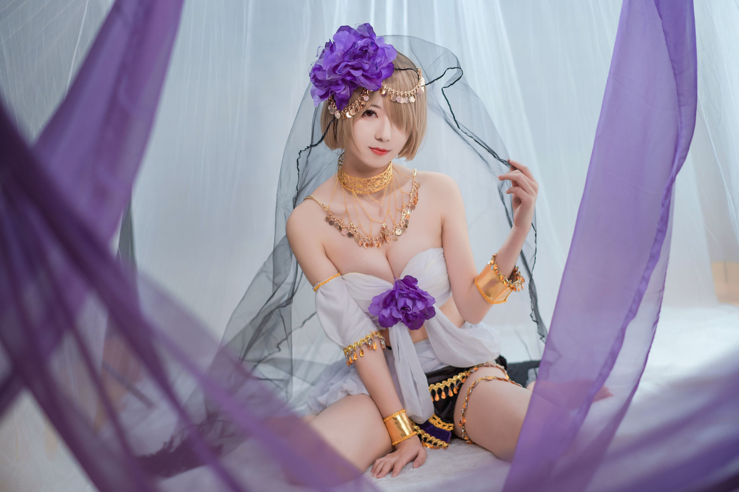 Young lady Miyin Yin ww, dancing girl