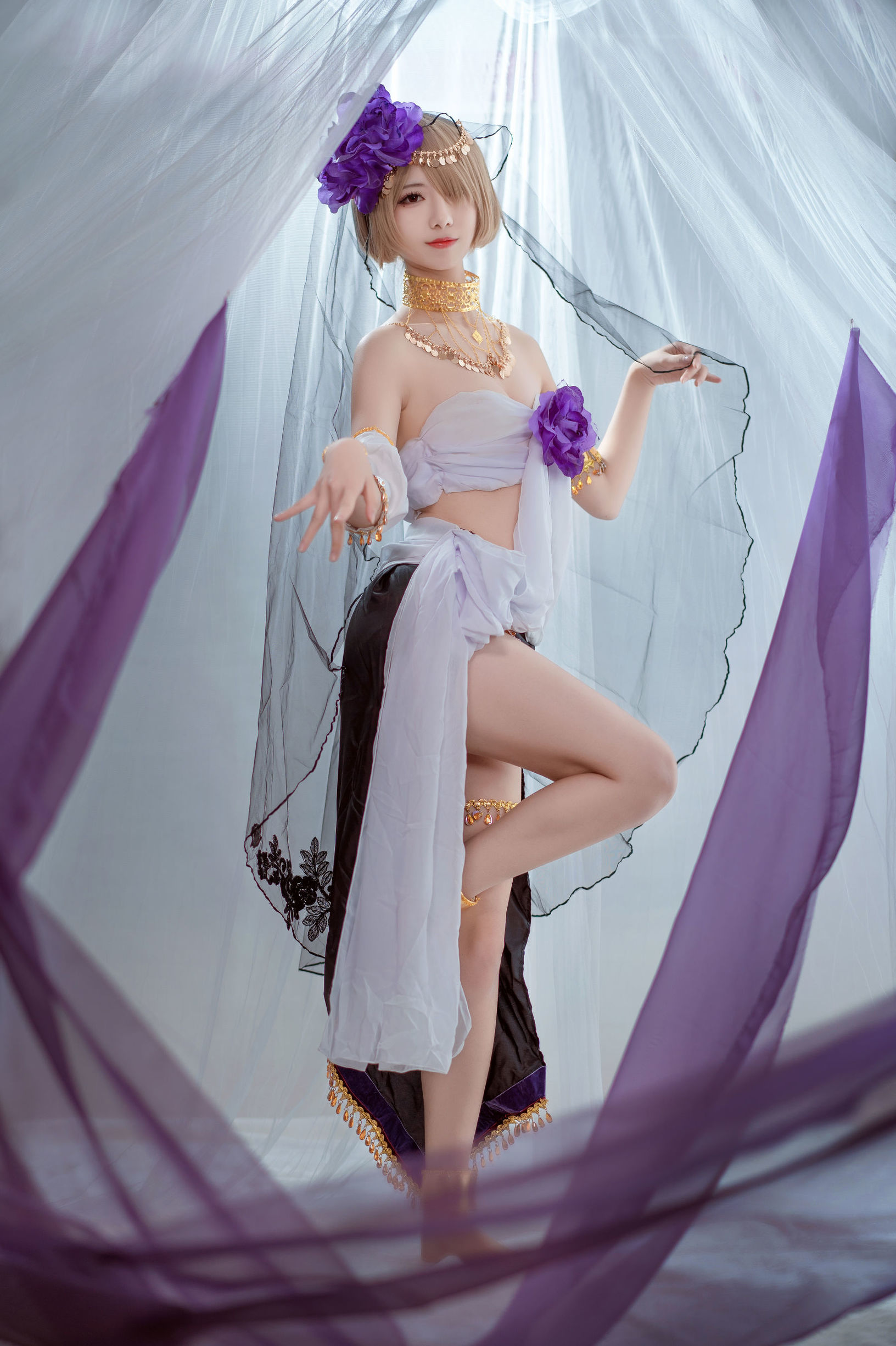 Young lady Miyin Yin ww, dancing girl