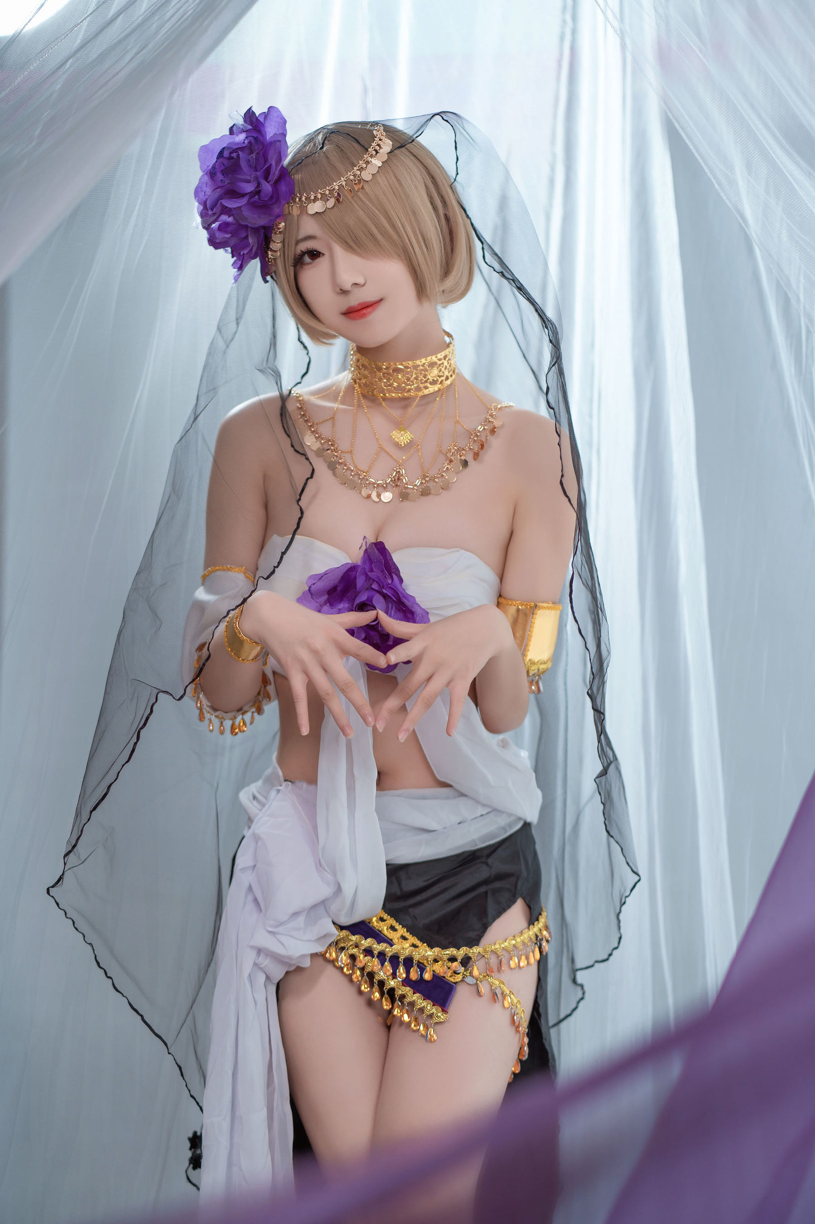 Young lady Miyin Yin ww, dancing girl