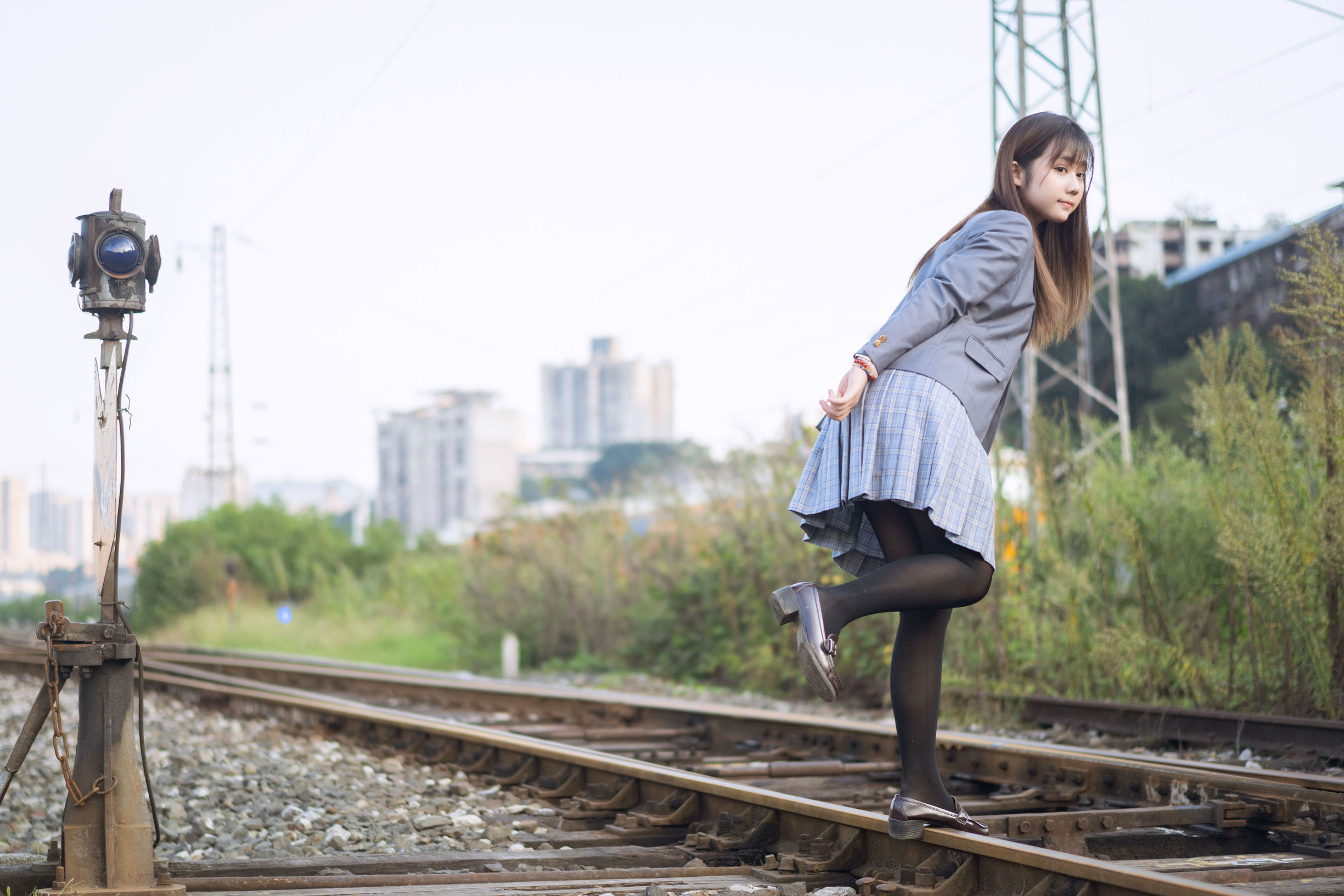 ウェイボー フクリア ジ キョウちゃん 私奔の制服