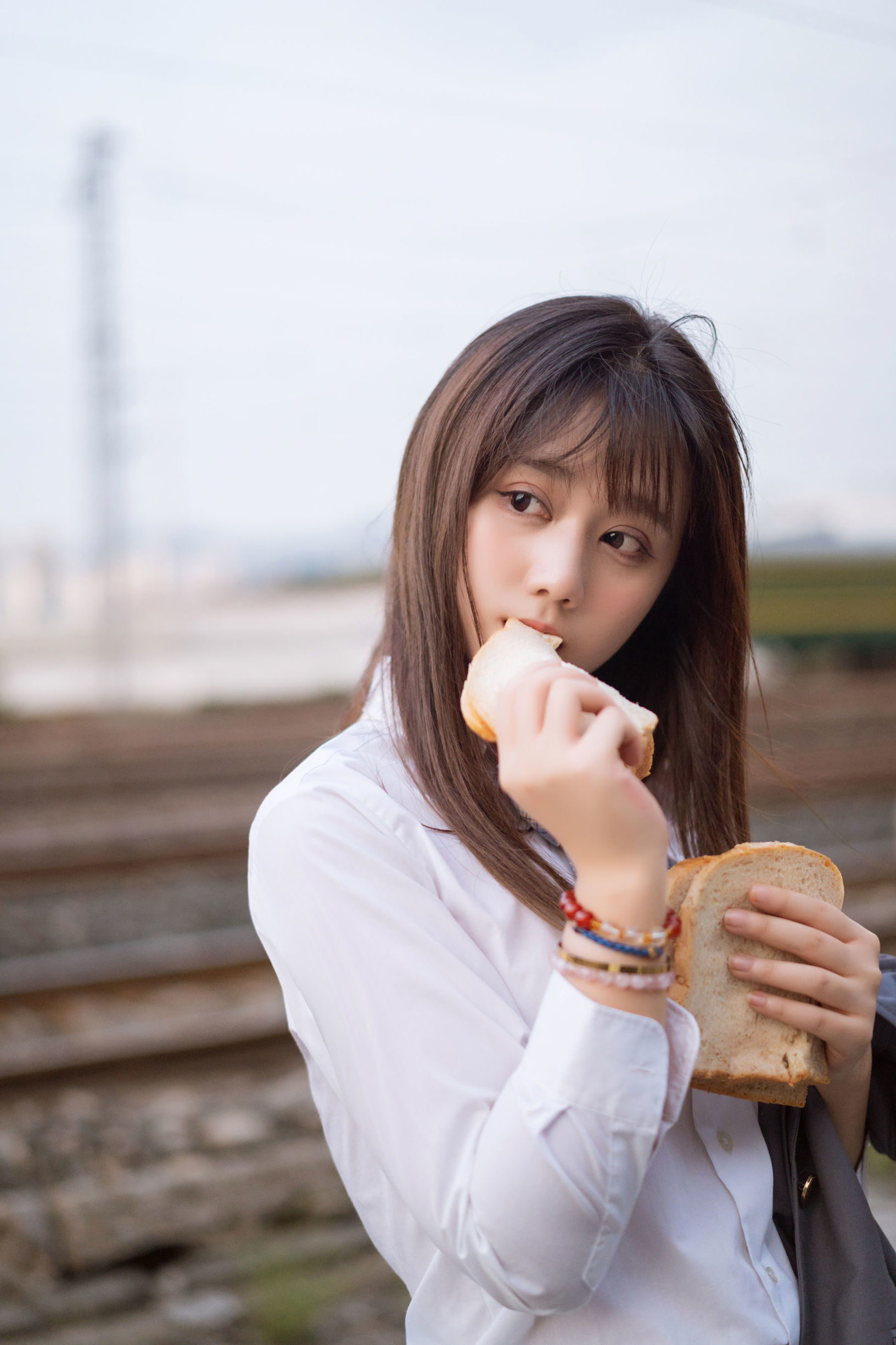 위보 복지 소녀 징장의 도피 제복