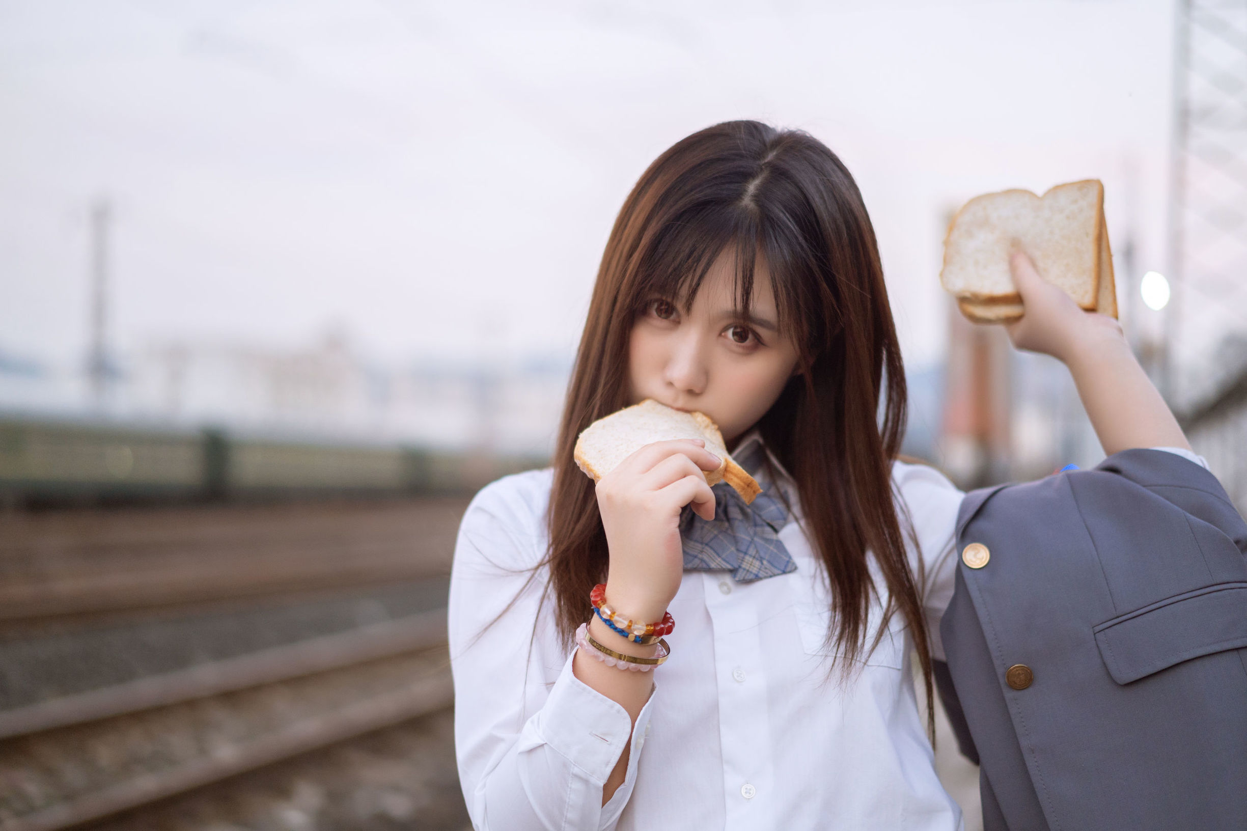 위보 복지 소녀 징장의 도피 제복