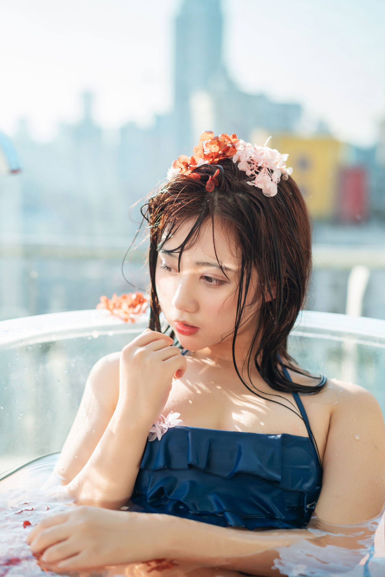 Weibo Fuliji Jingchan: Áo tắm chạy trốn