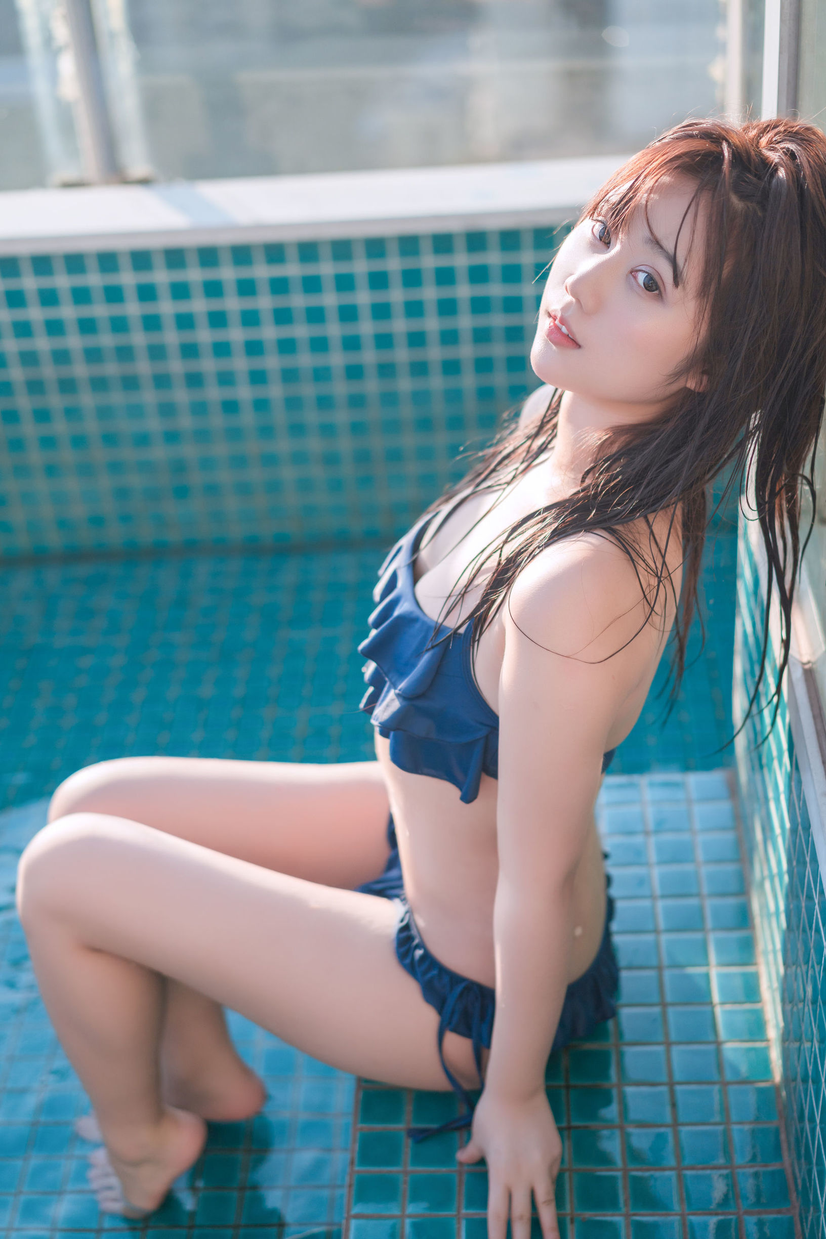 ウェイボー 福利姫 鏡ちゃん 駆け落ちの水着