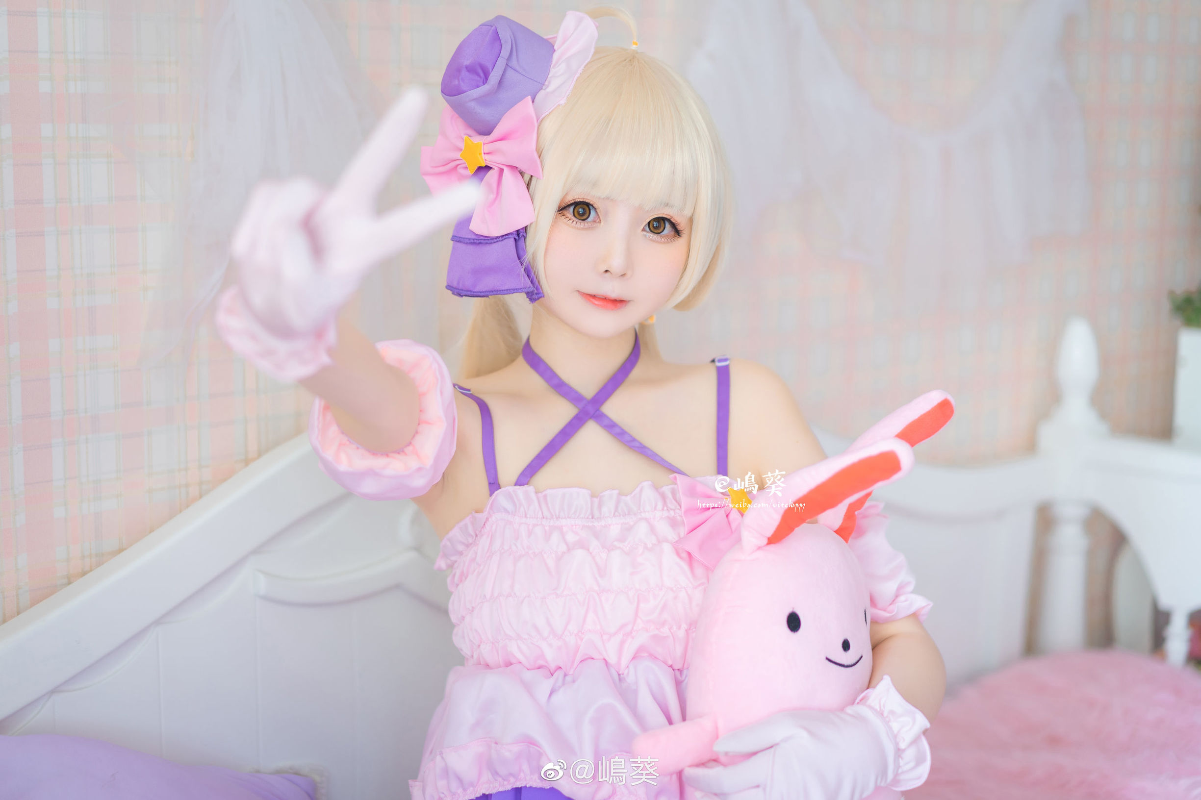 微博美女嶋葵 雙葉杏打歌服