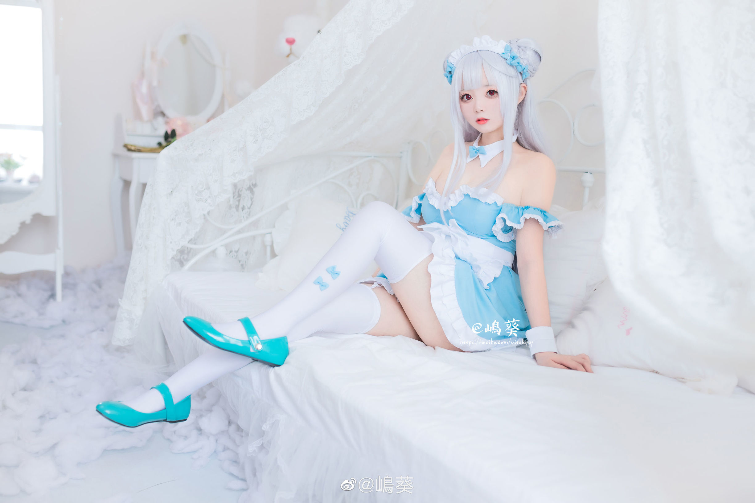 Weiboの美女 島葵 小天鹅のメイド