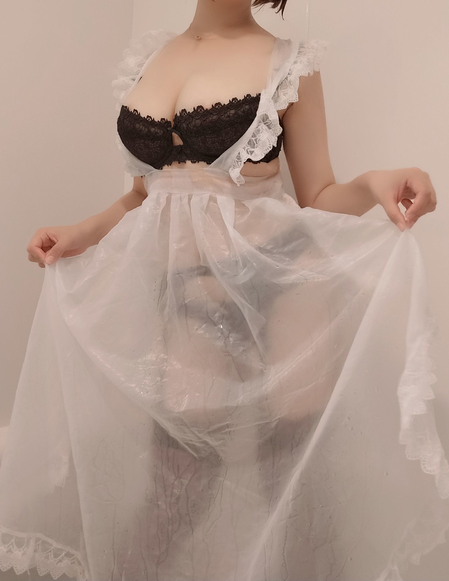 Gợi cảm Coser Tam Dao Dao Miido bồn tắm đồ lót đen tạp dề trắng