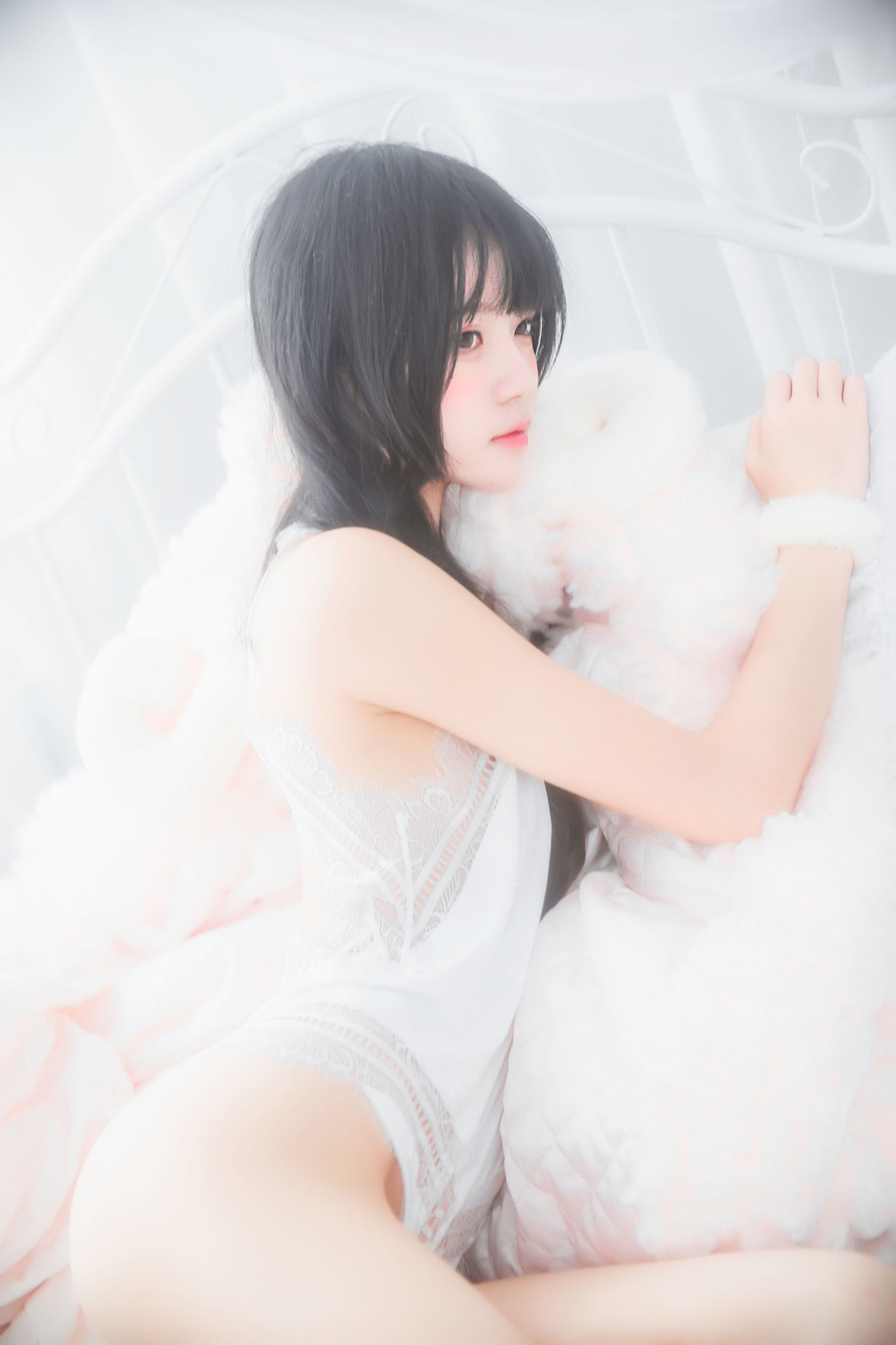 Ying Tao Miao Series Ngủ Đông Thuần Trắng Riêng Tư