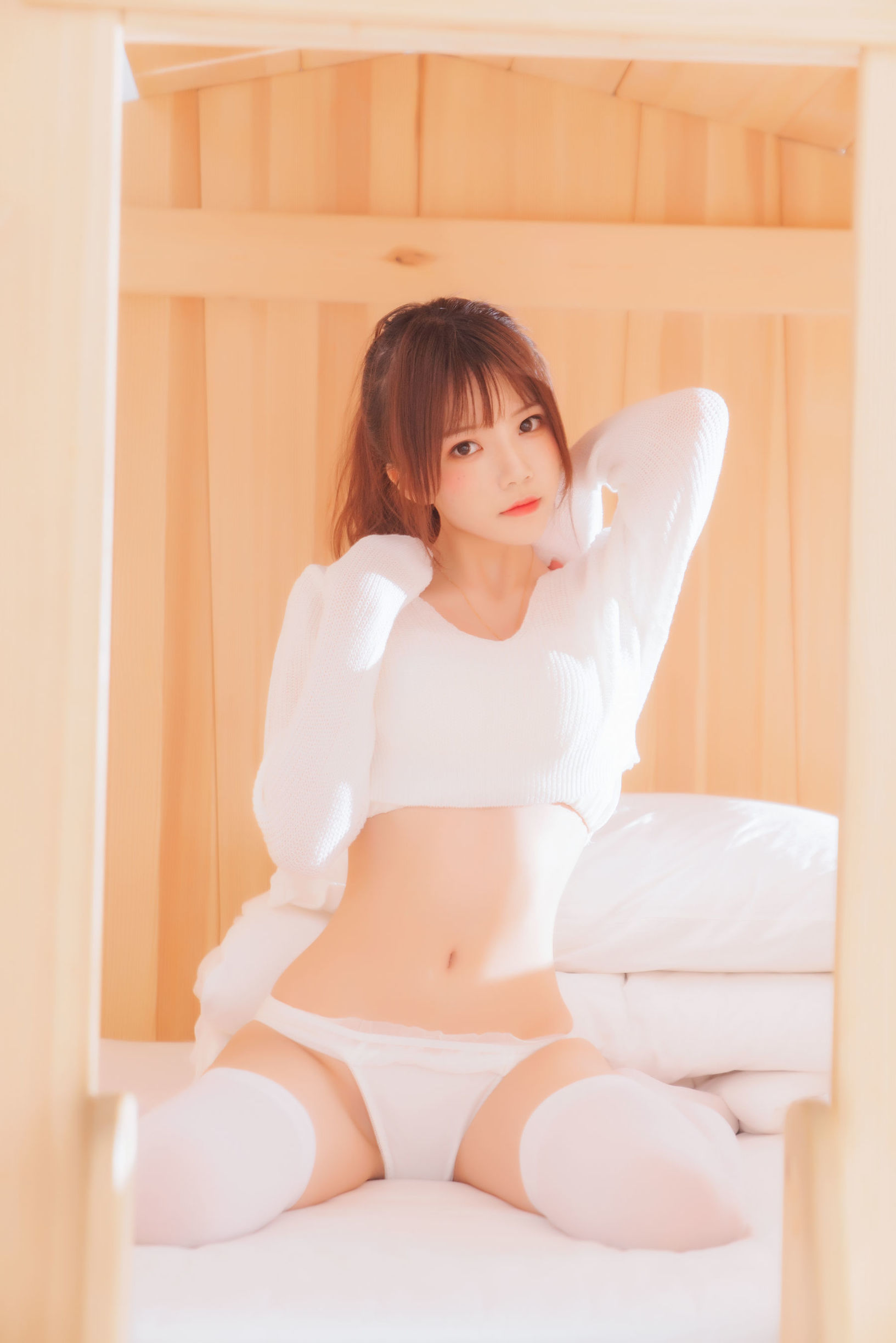 사쿠토우 묘 흑&백의 몽환백