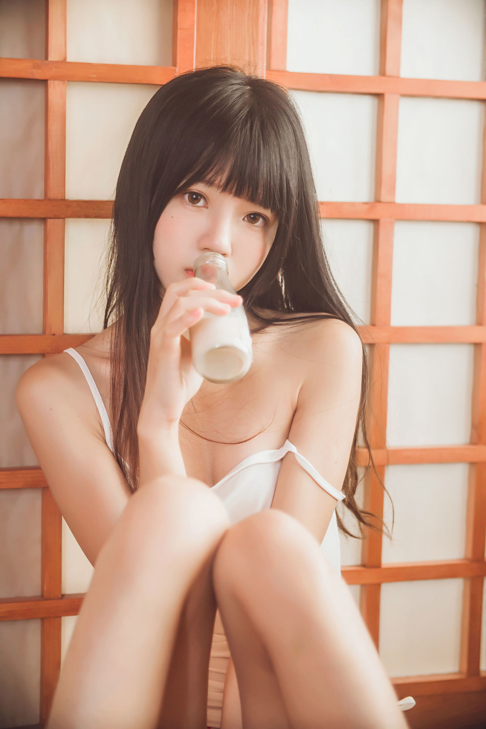 Sakura Tou Miao 小背心换水手服 Photo Set