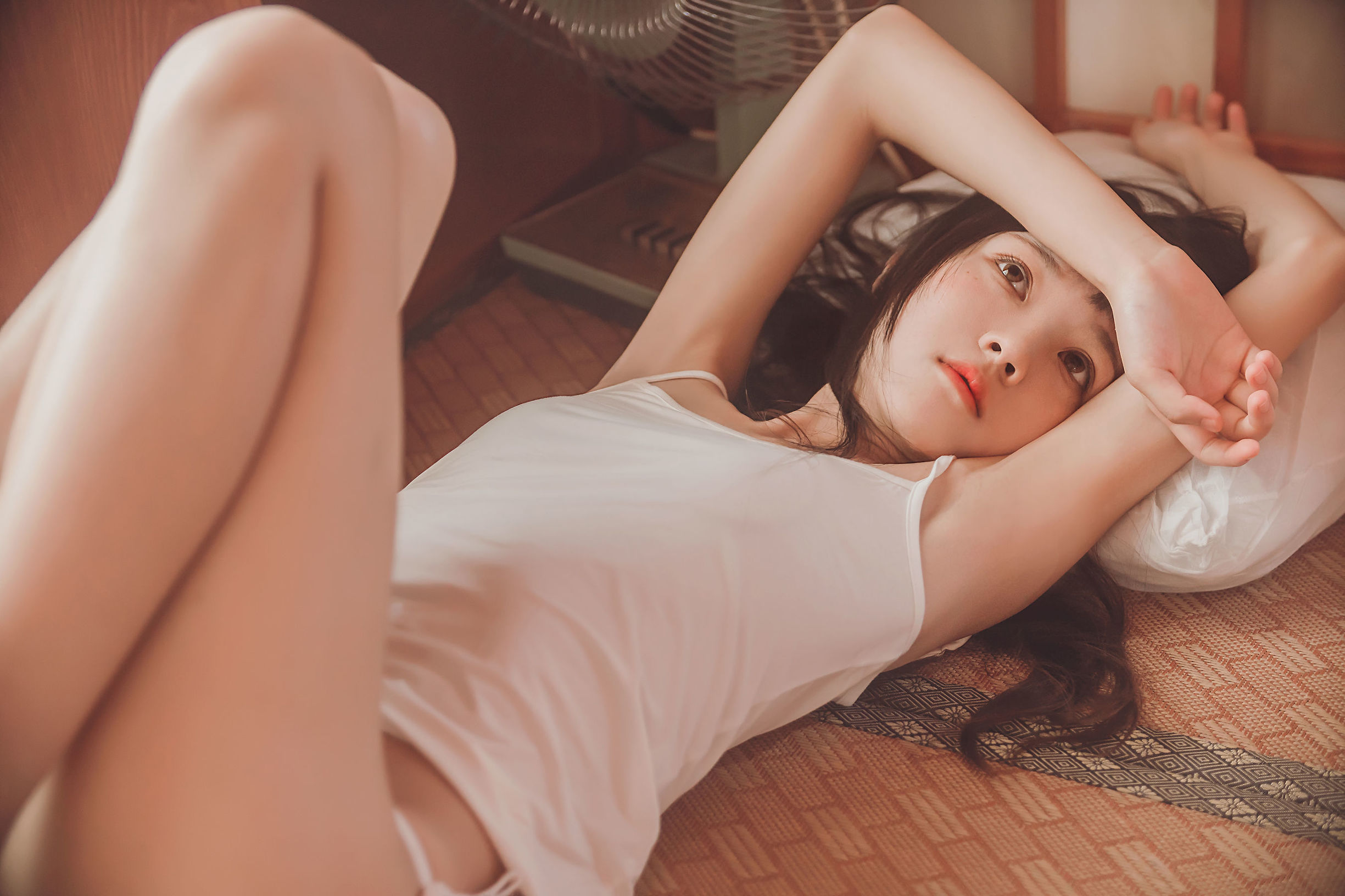 Sakura Tou Miao 小背心换水手服 Photo Set
