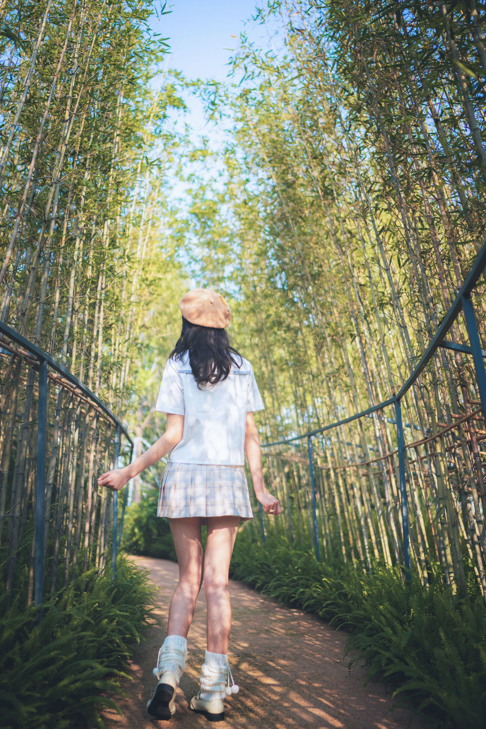 清純妹子西瓜 白雲森林