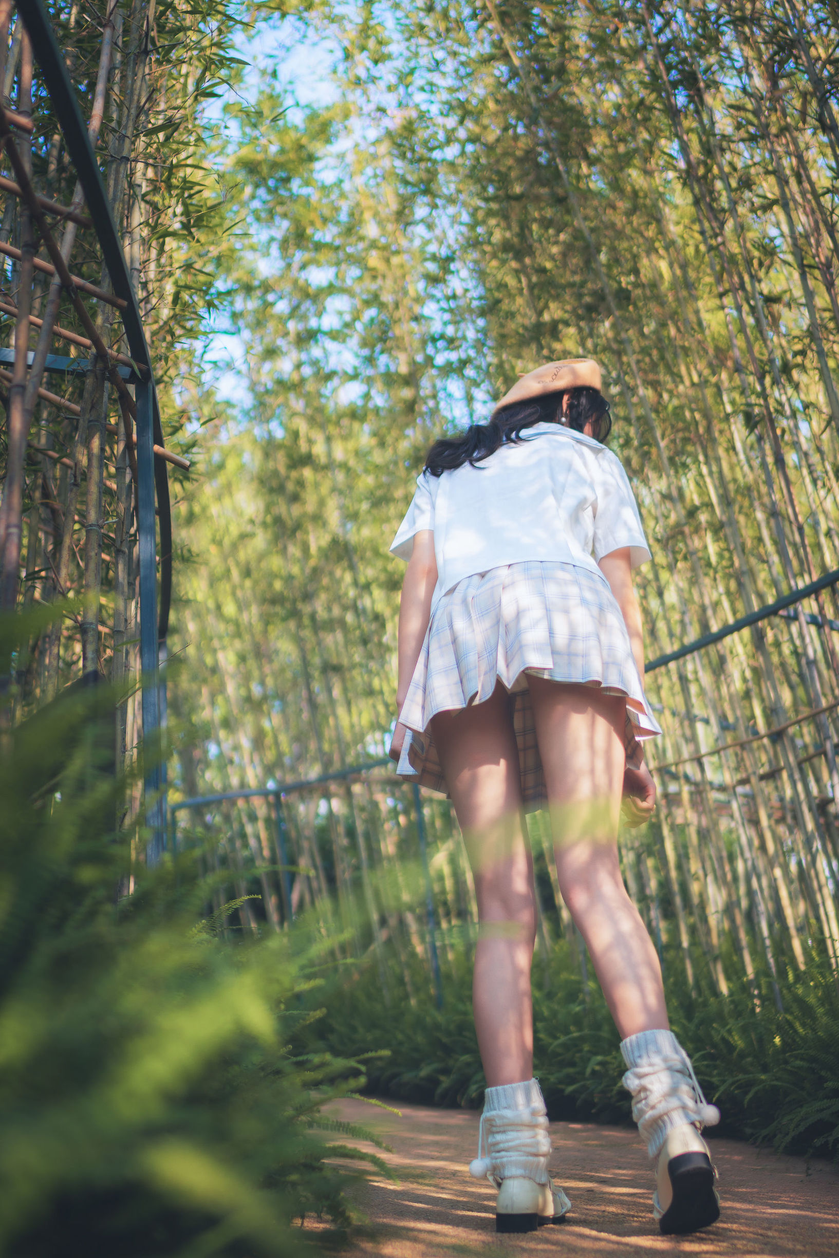 清純妹子西瓜 白雲森林