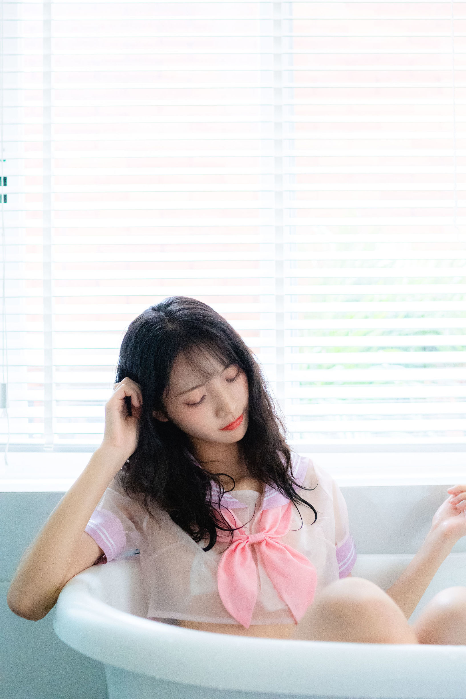 清纯妹子西瓜 私房浴缸