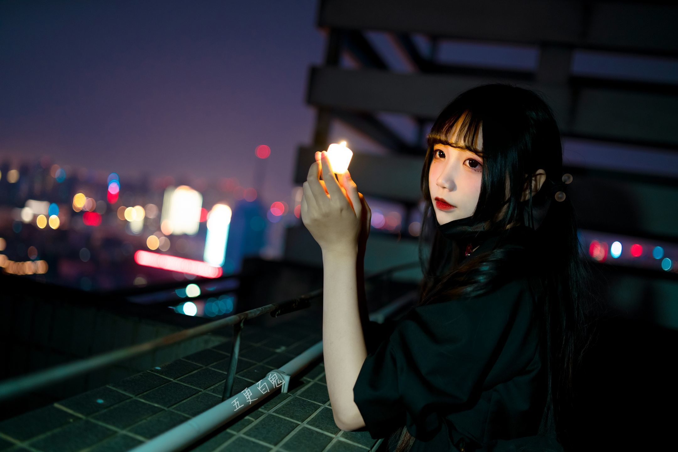 清純な少女 五更百鬼 制服