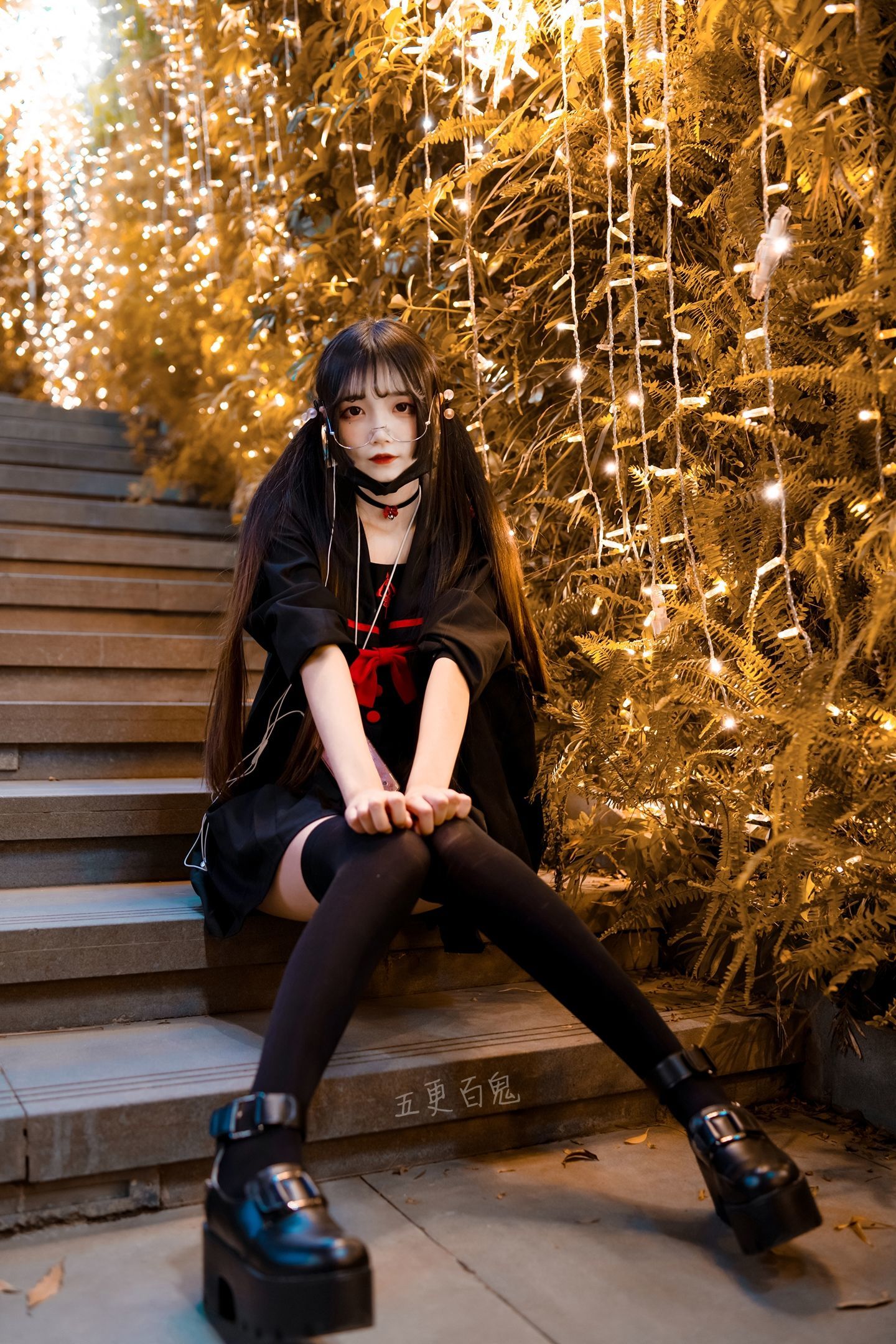 清純な少女 五更百鬼 制服