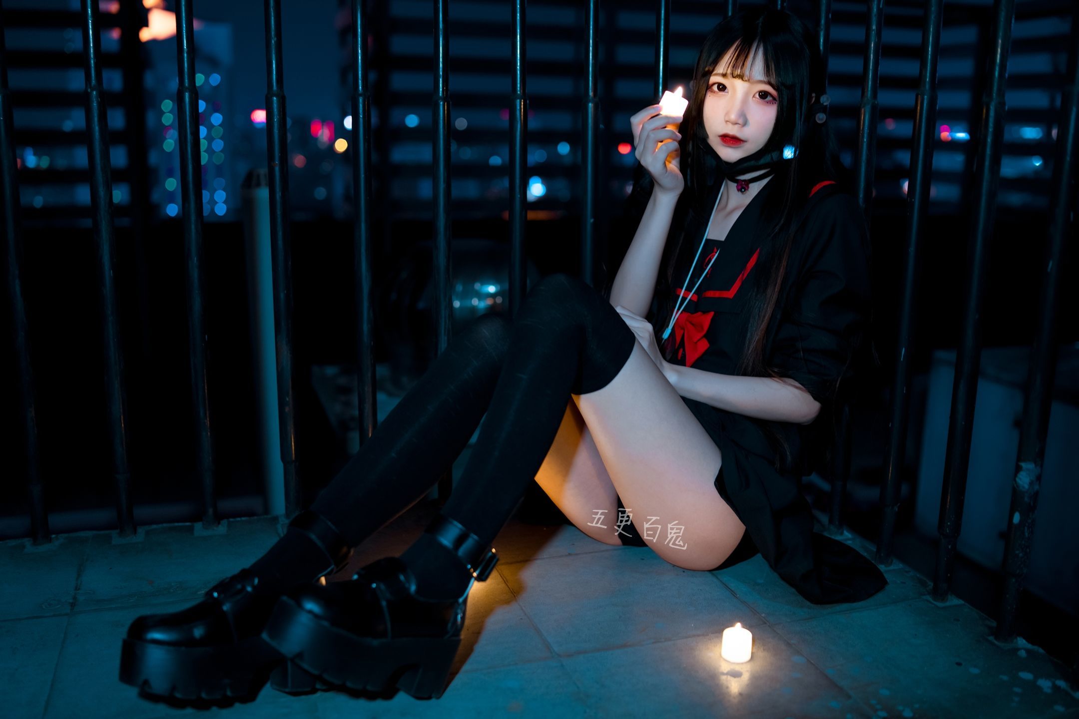 清純な少女 五更百鬼 制服