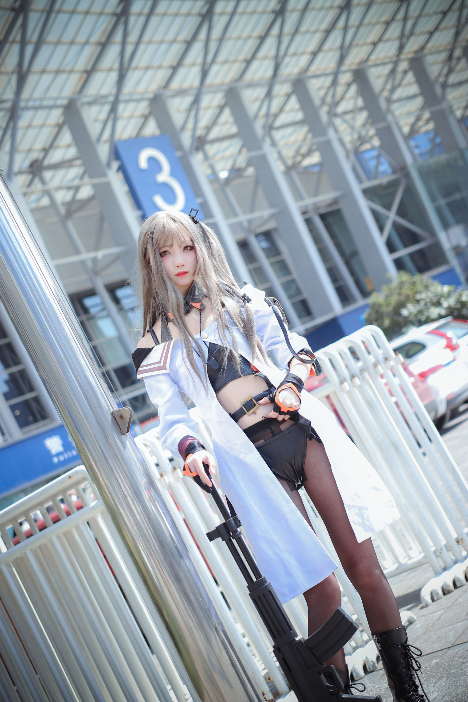 清純少女五更百鬼 少女前線