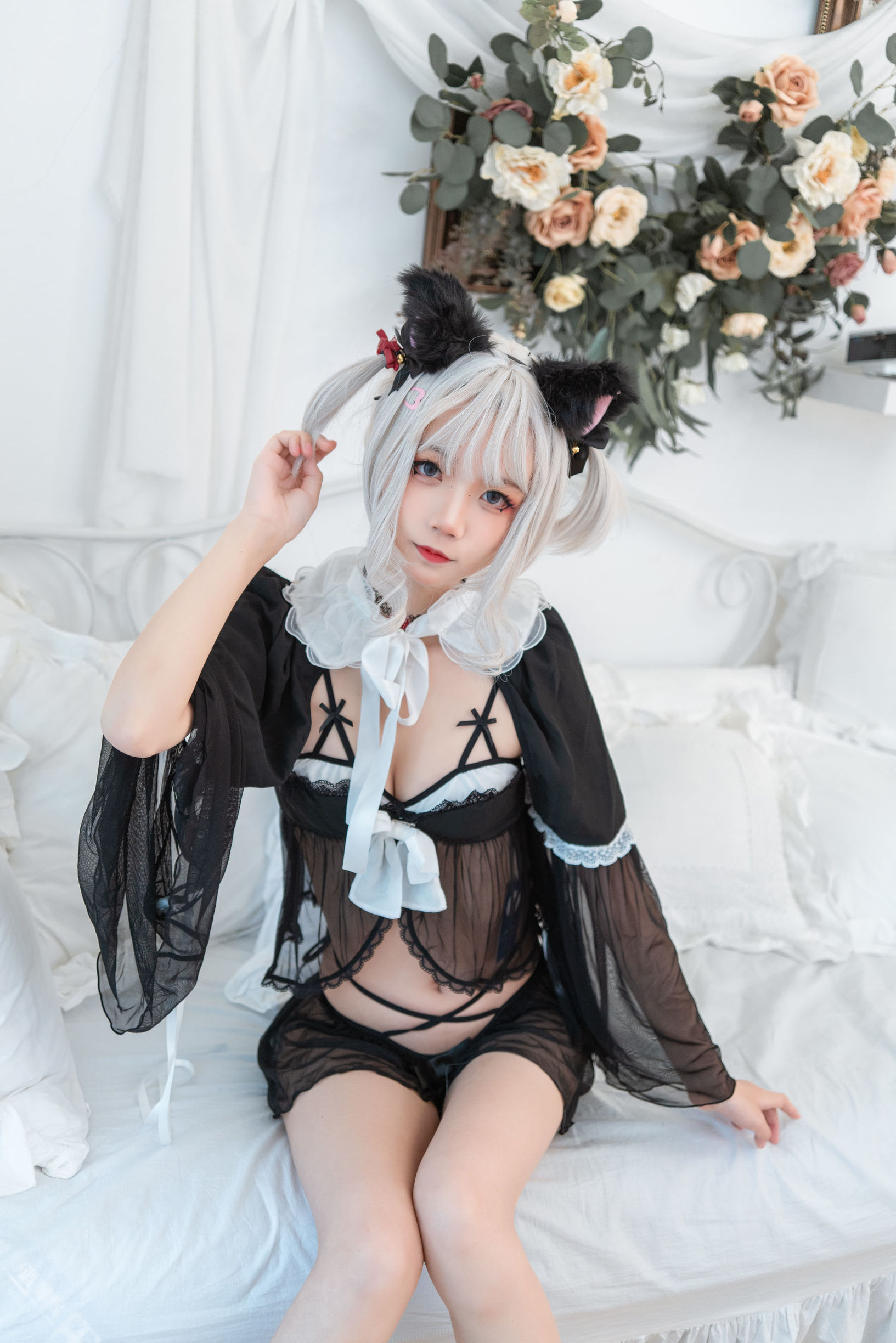 清純な少女 五更百鬼 セクシーな猫娘