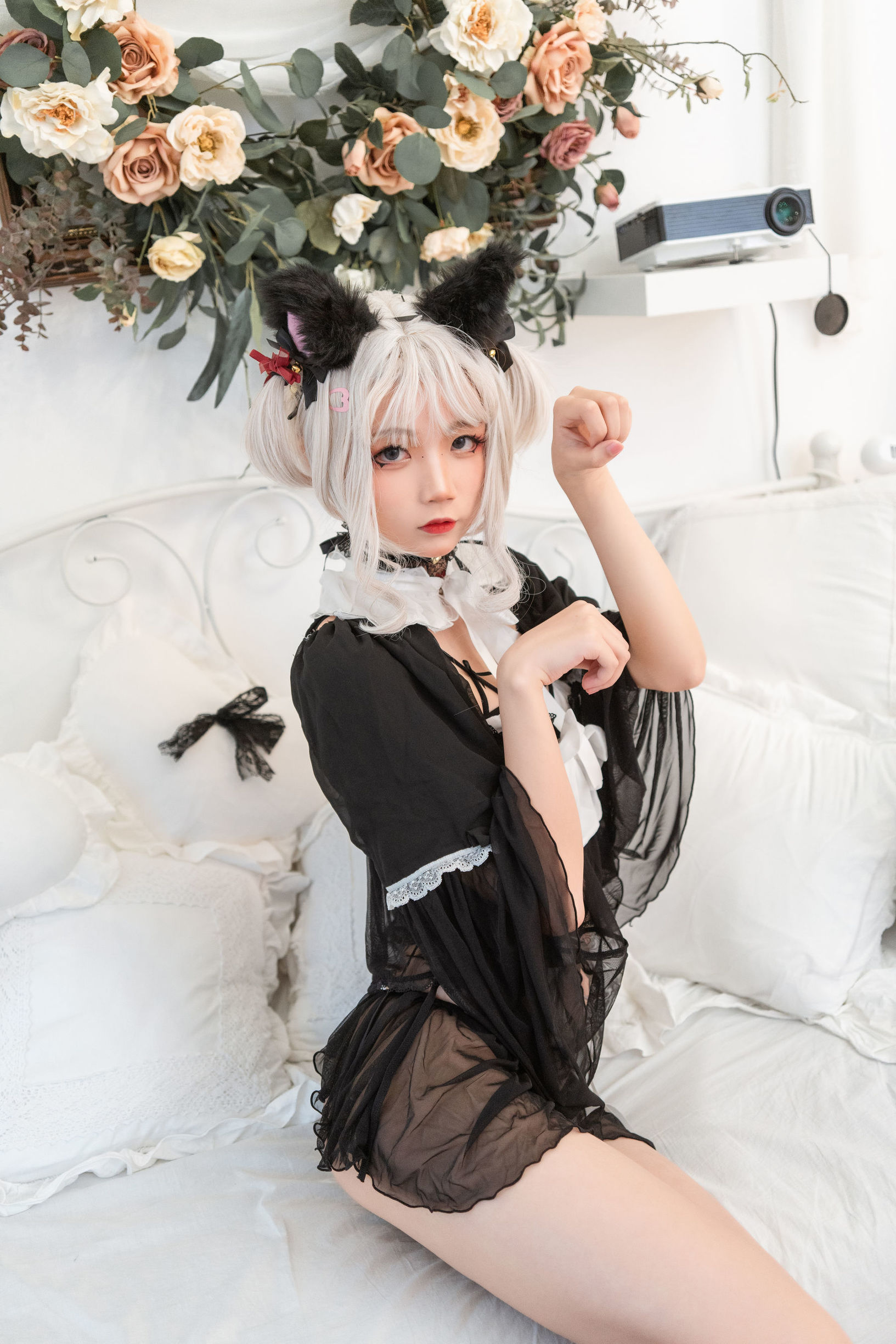 清純な少女 五更百鬼 セクシーな猫娘