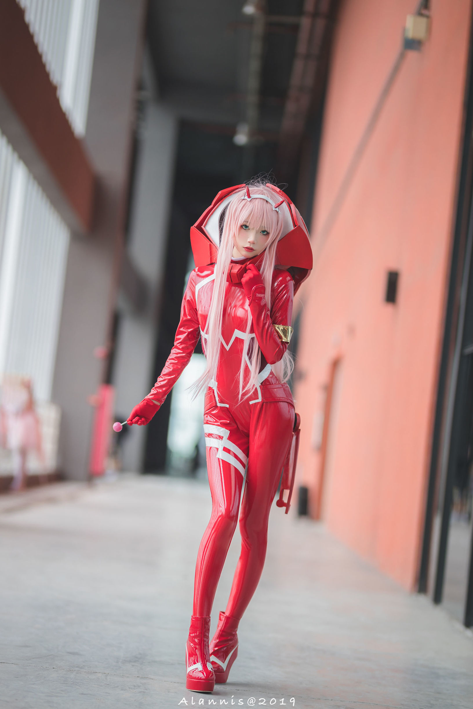清純少女五更百鬼 膠衣