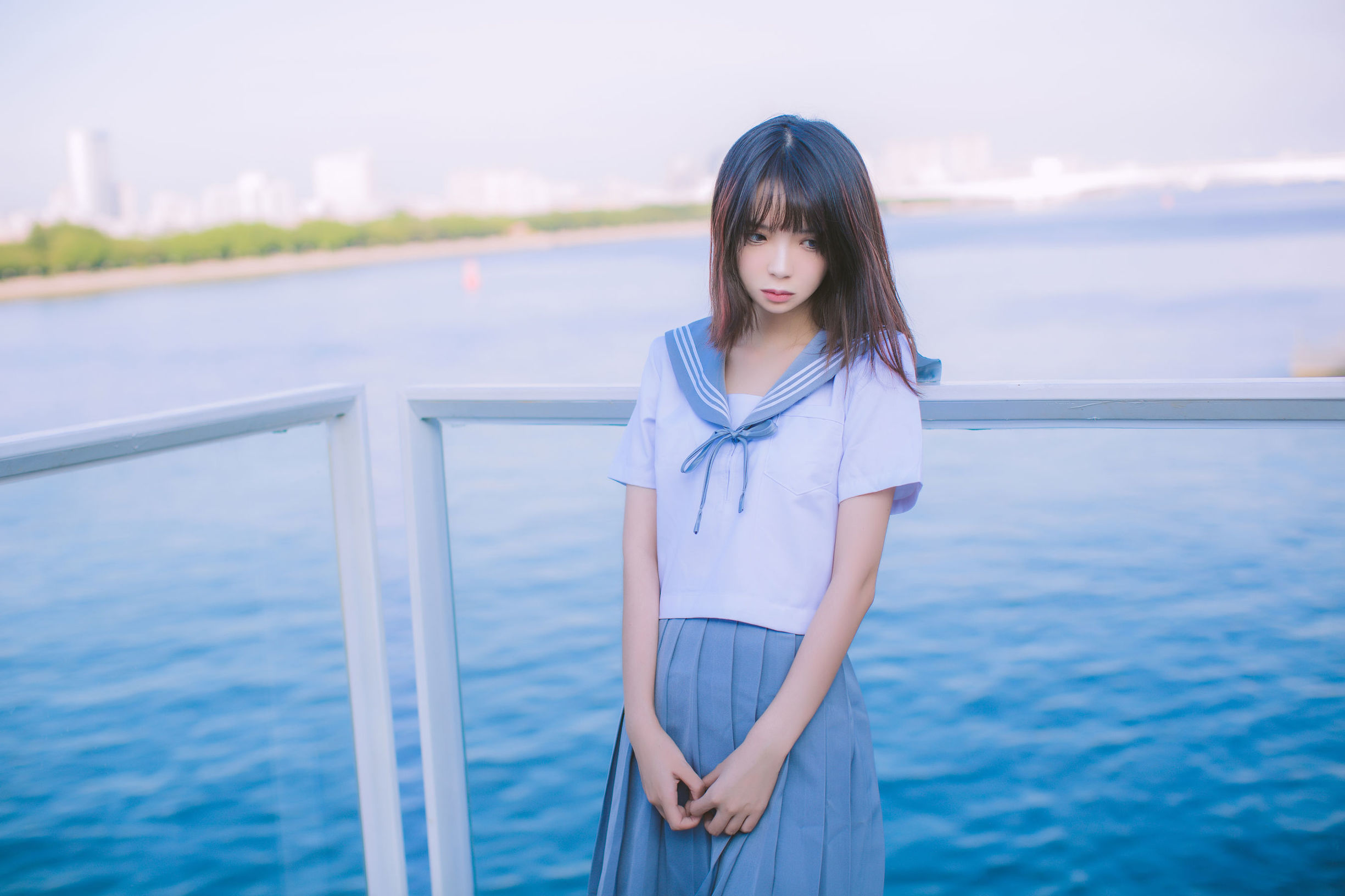 瘋貓ss 海邊藍白水手服