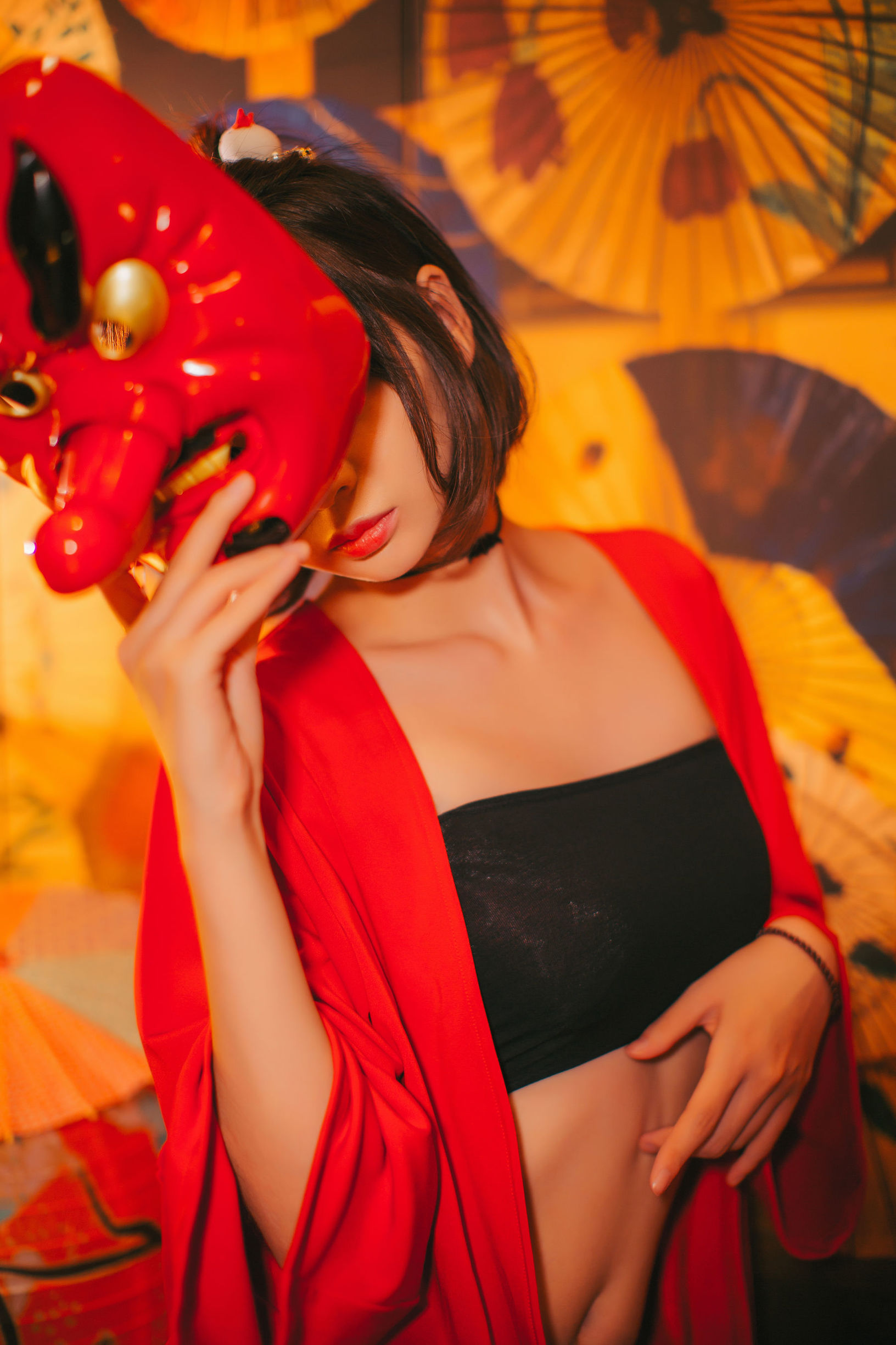 펑마오SS 붉은 깃털 옷