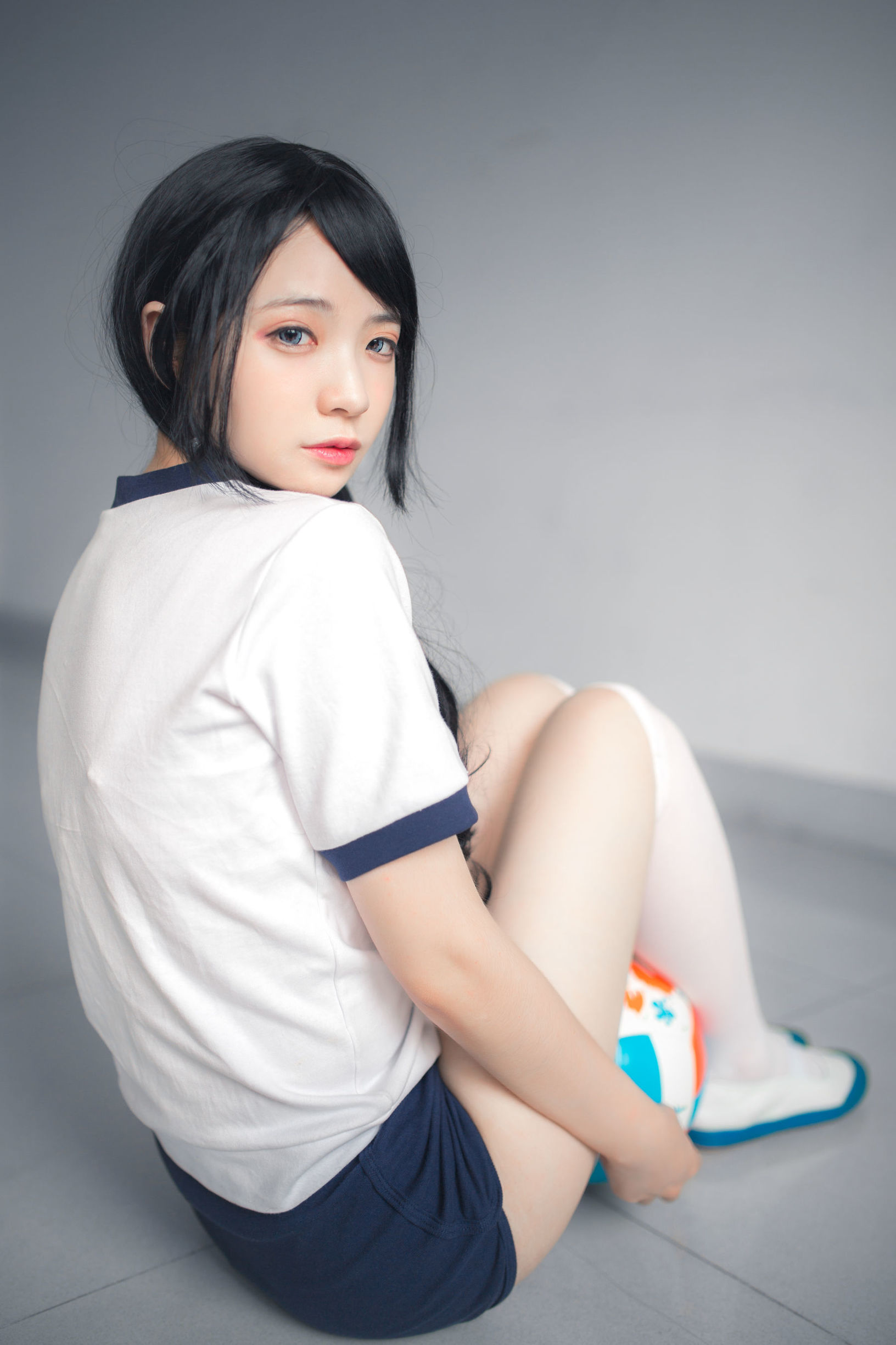 Feng Mao ss "Gymnastics Uniform White Silk