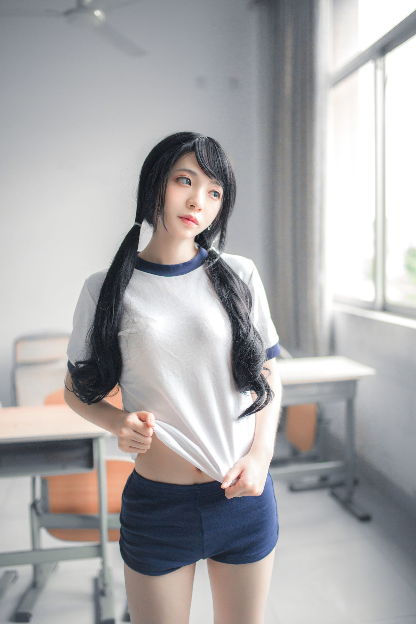Feng Mao ss "Gymnastics Uniform White Silk