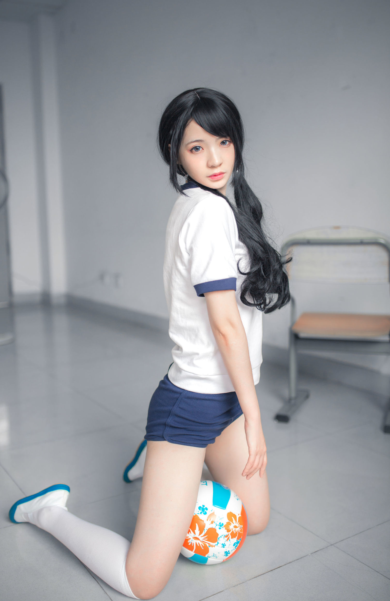 Feng Mao ss "Gymnastics Uniform White Silk
