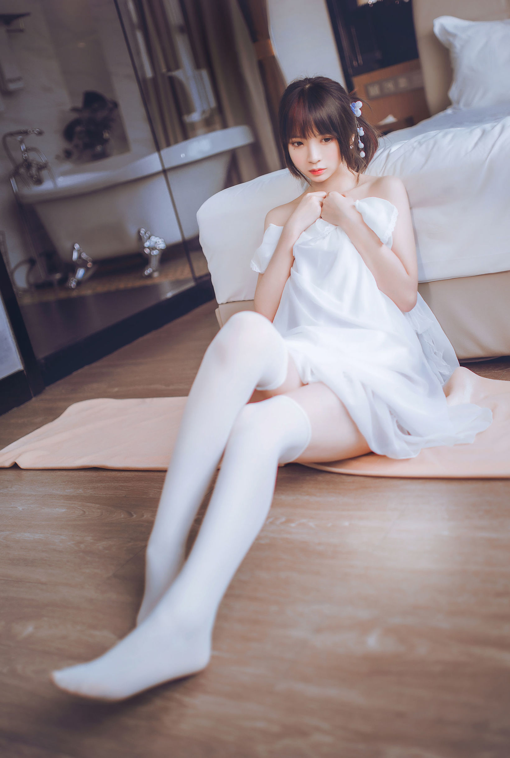 瘋貓ss《睡衣與浴室的水手服》